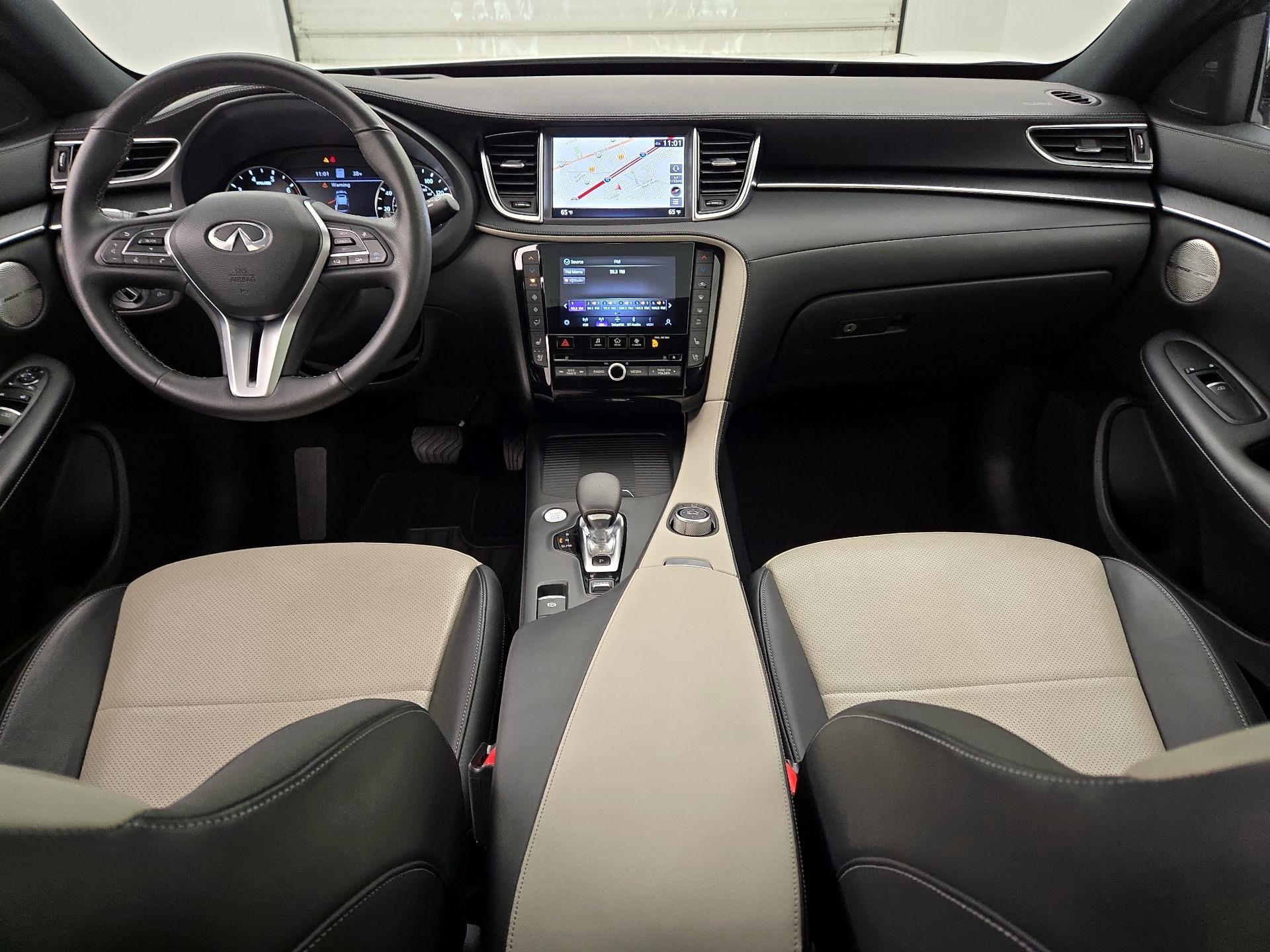 Thumbnail: 2023 INFINITI QX55 - 9