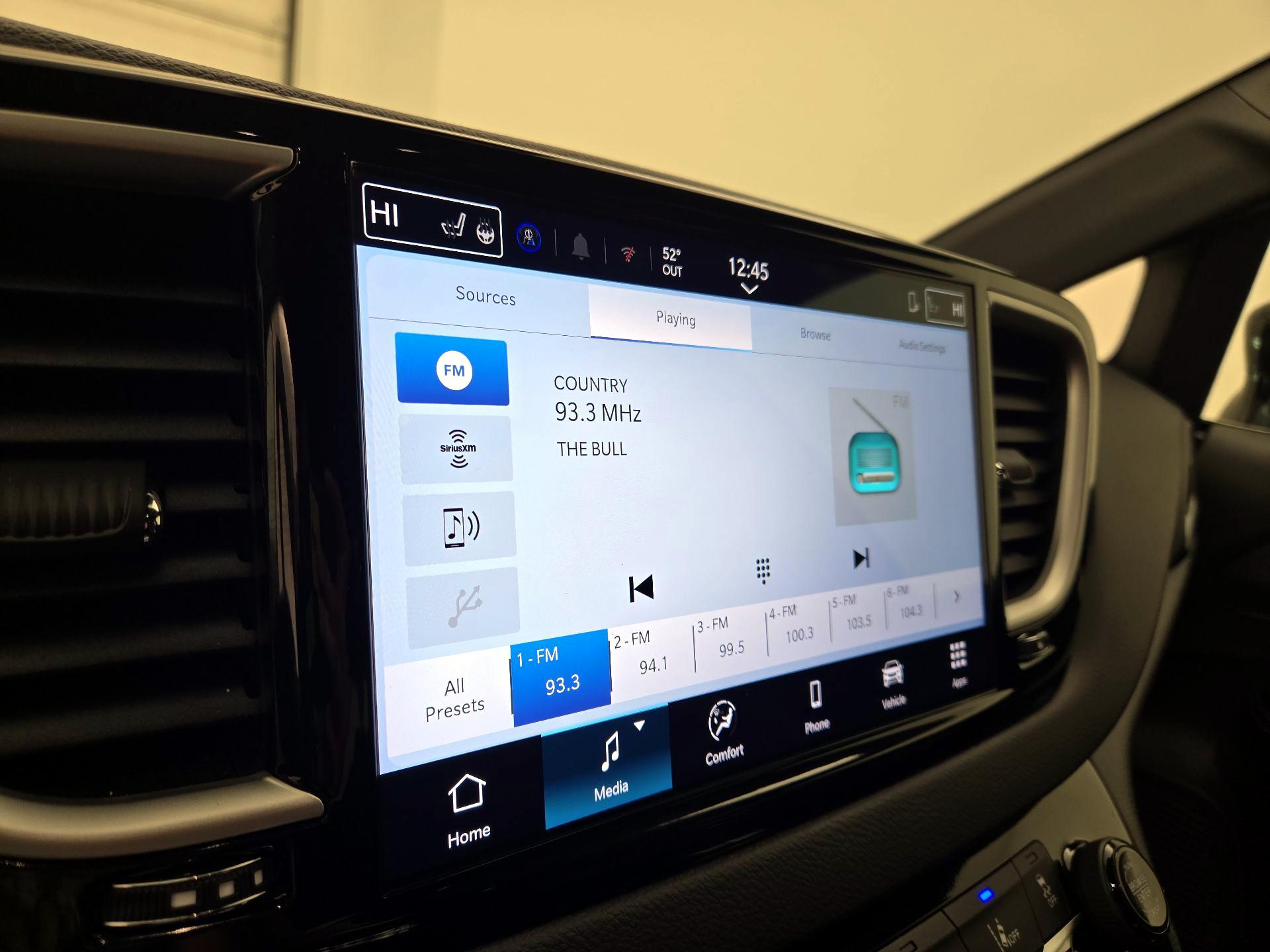 Thumbnail: 2026 Chrysler Pacifica - 15