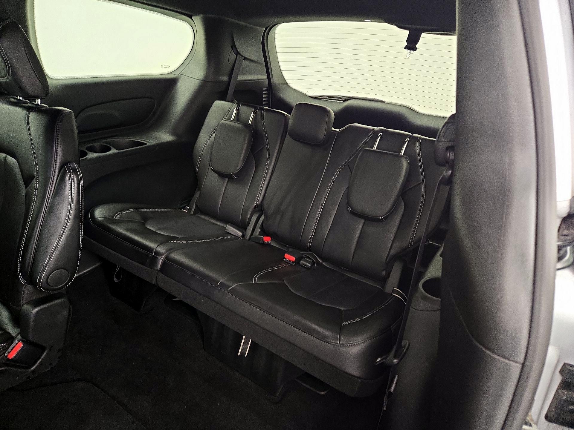 Thumbnail: 2026 Chrysler Pacifica - 20