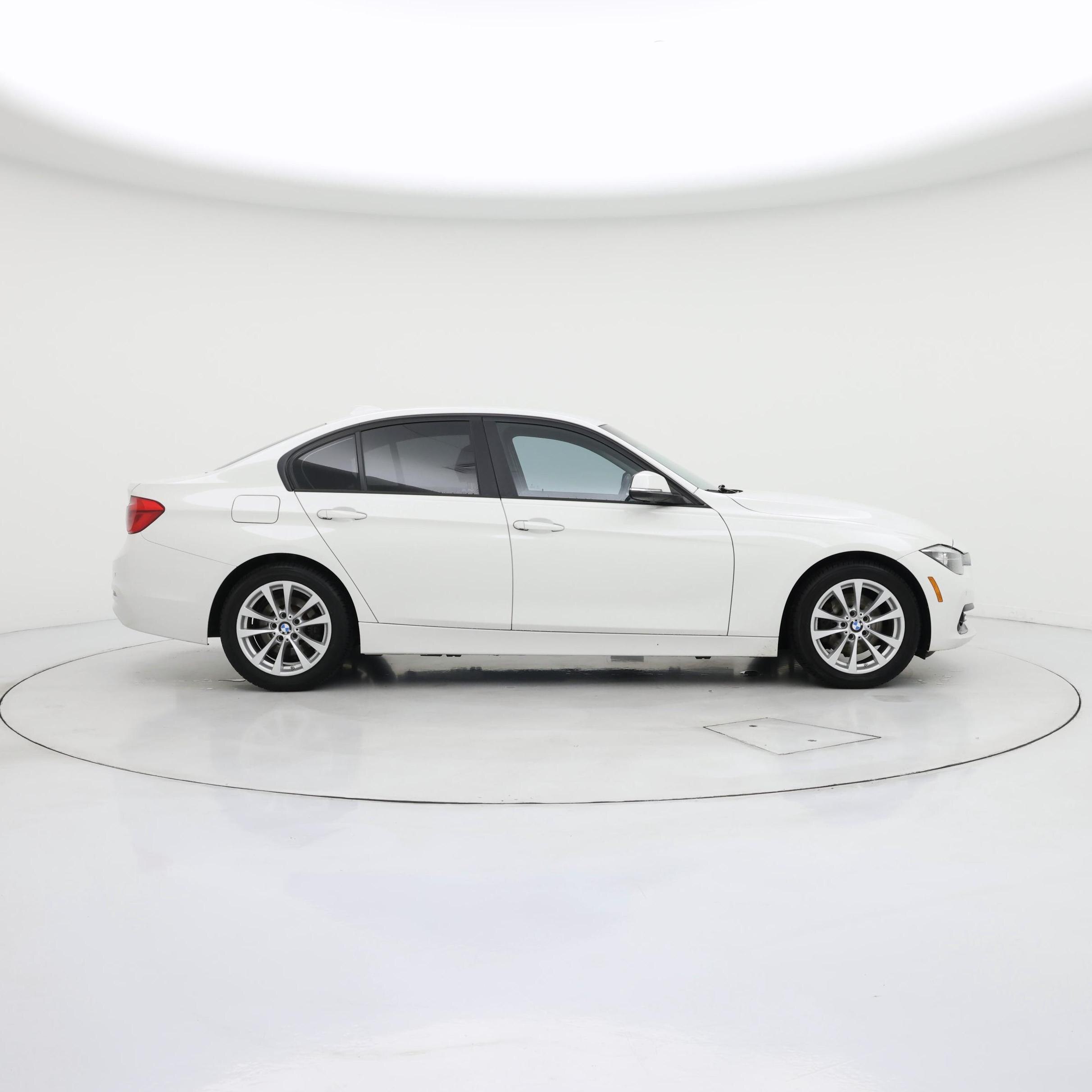 Thumbnail: 2016 BMW 3 Series - 7