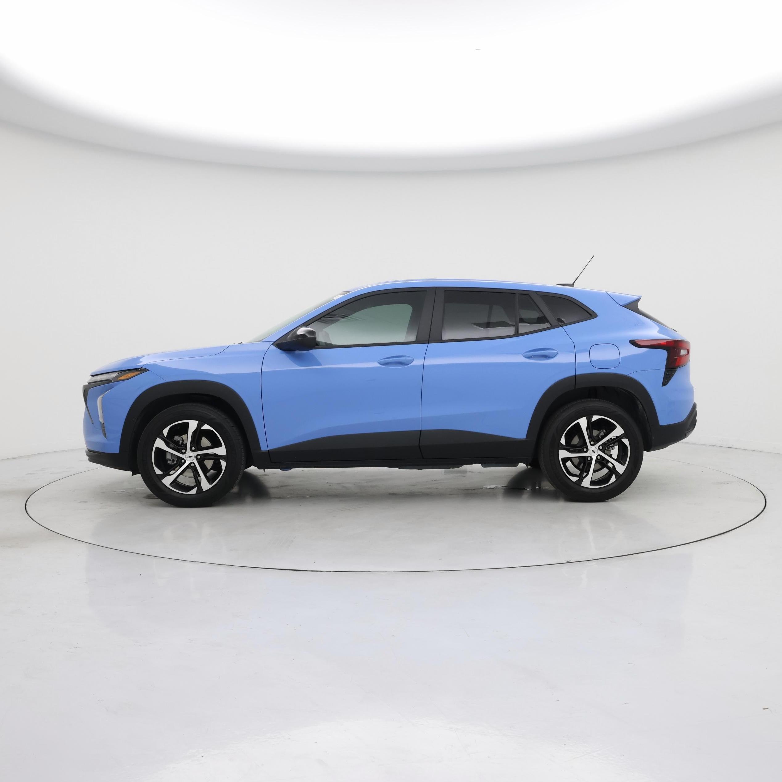 Thumbnail: 2024 Chevrolet Trax - 3