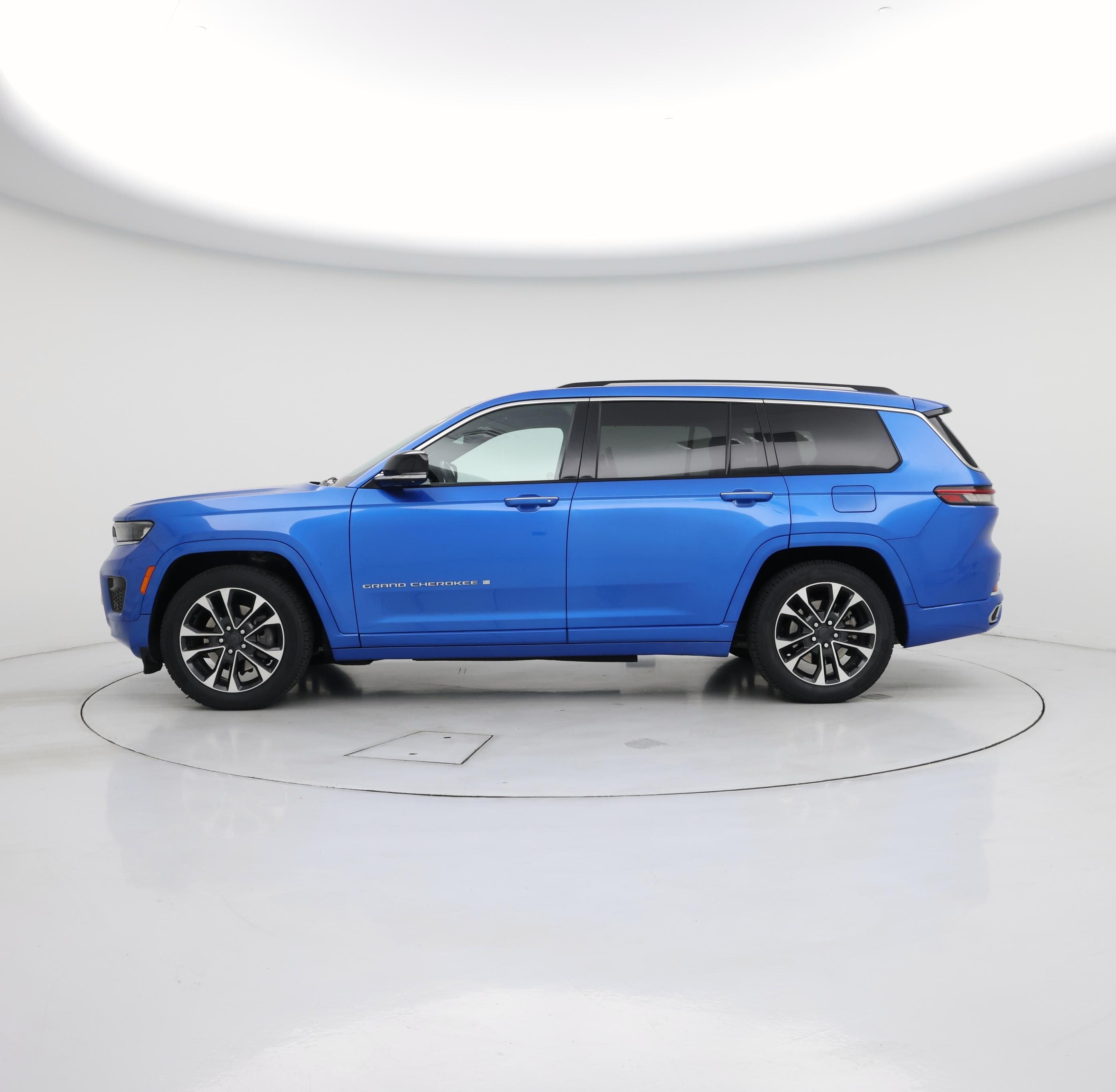 Thumbnail: 2023 Jeep Grand Cherokee L - 3