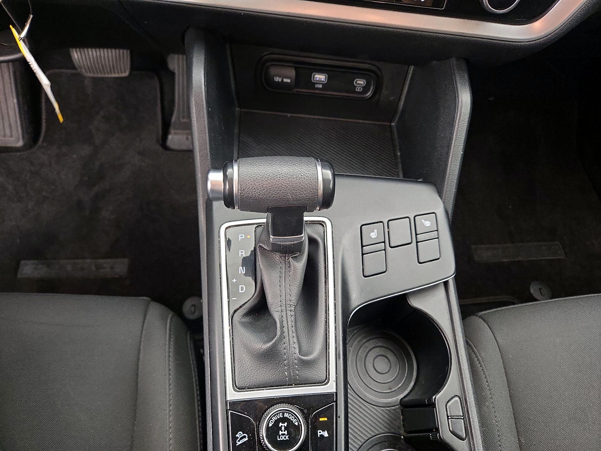 Thumbnail: 2023 Kia Sportage - 17