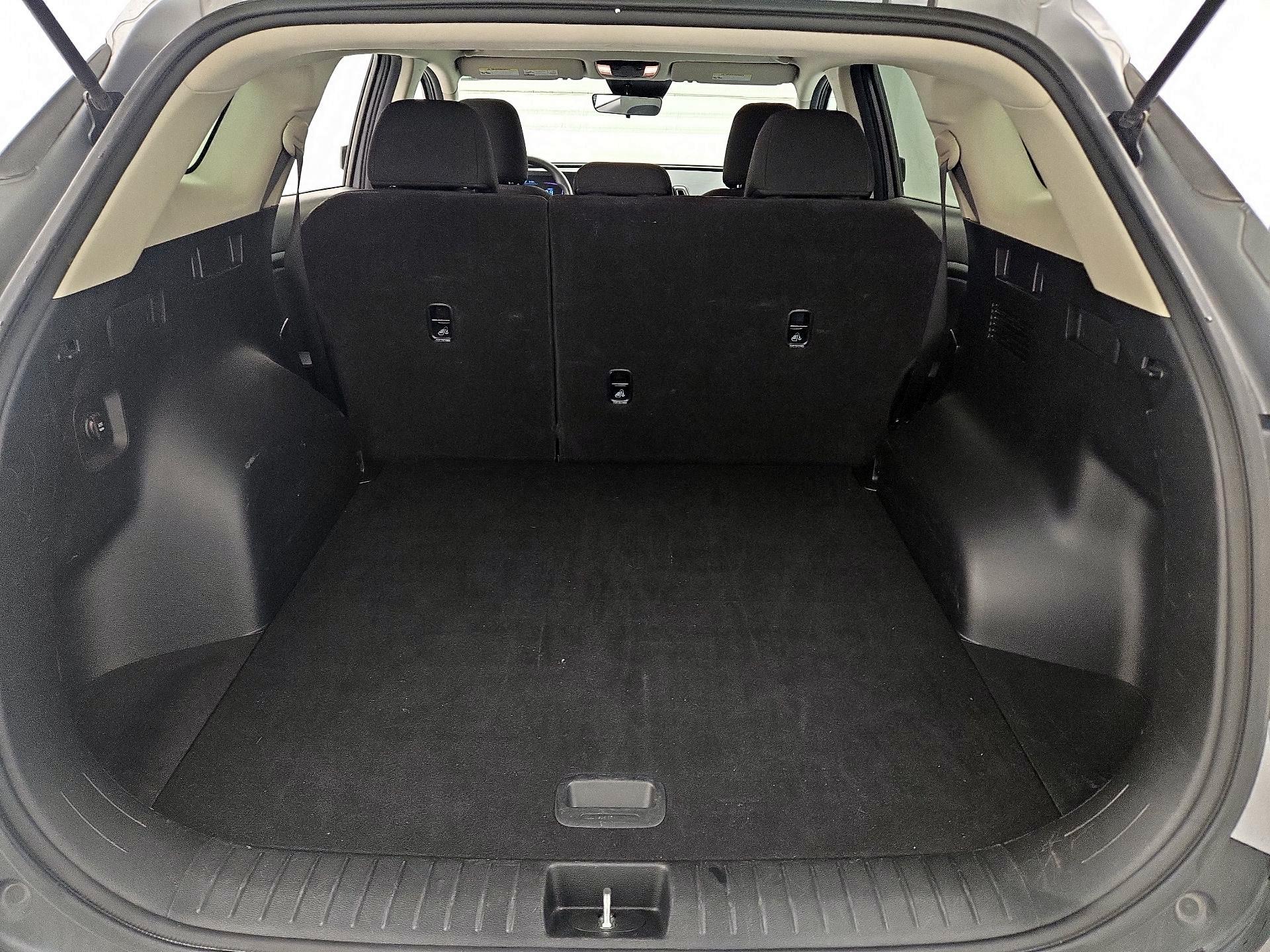 Thumbnail: 2023 Kia Sportage - 20