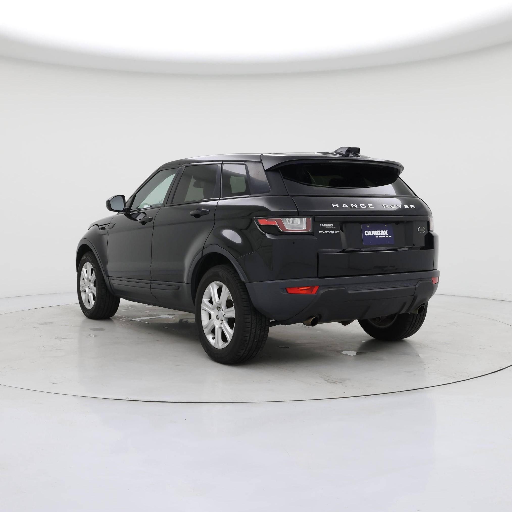 Thumbnail: 2017 Land Rover Range Rover Evoque - 2