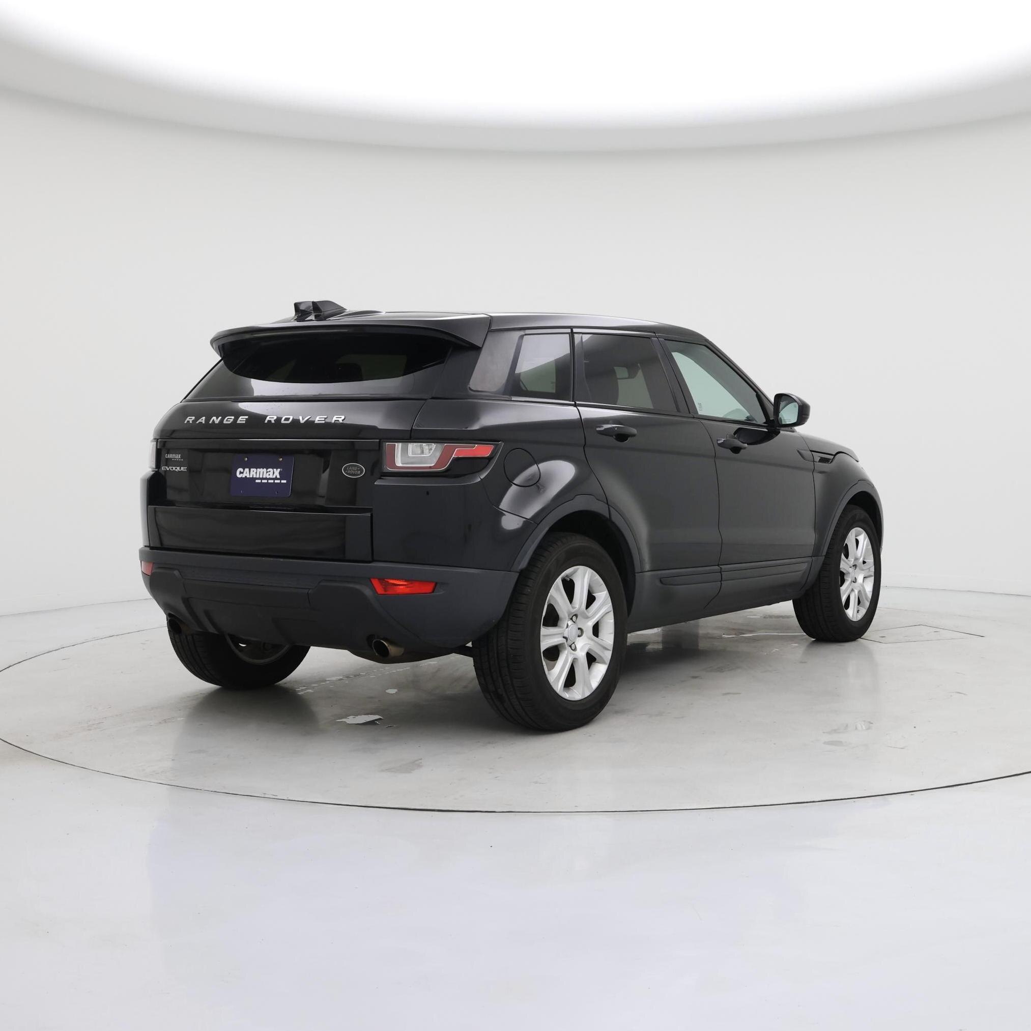 Thumbnail: 2017 Land Rover Range Rover Evoque - 8