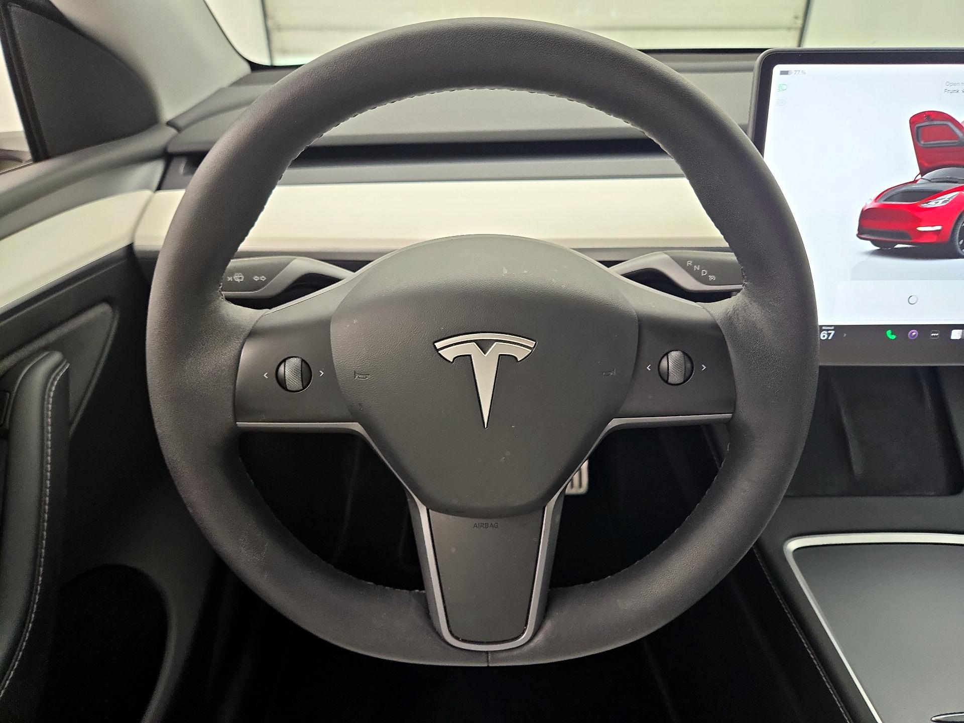 Thumbnail: 2022 Tesla Model Y - 10