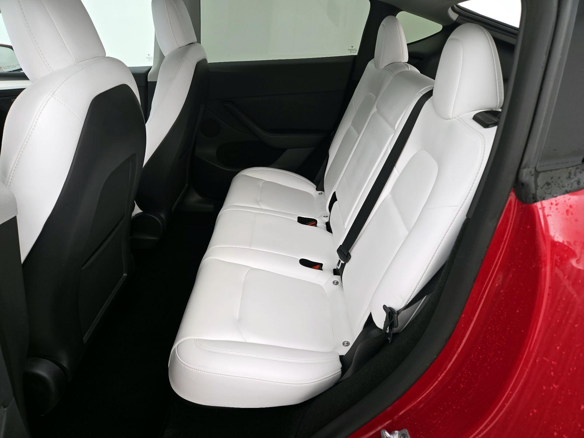 Thumbnail: 2022 Tesla Model Y - 19