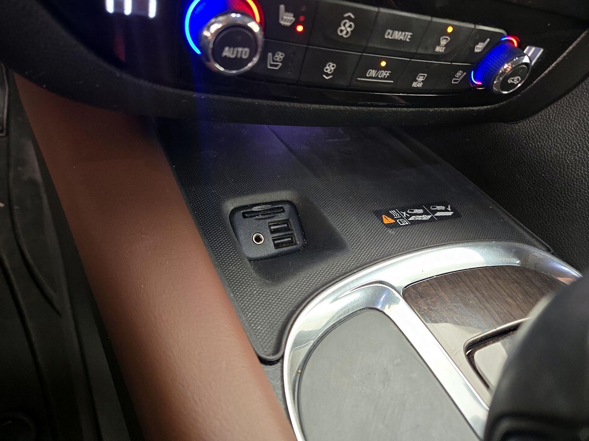 Thumbnail: 2021 Buick Enclave - 19