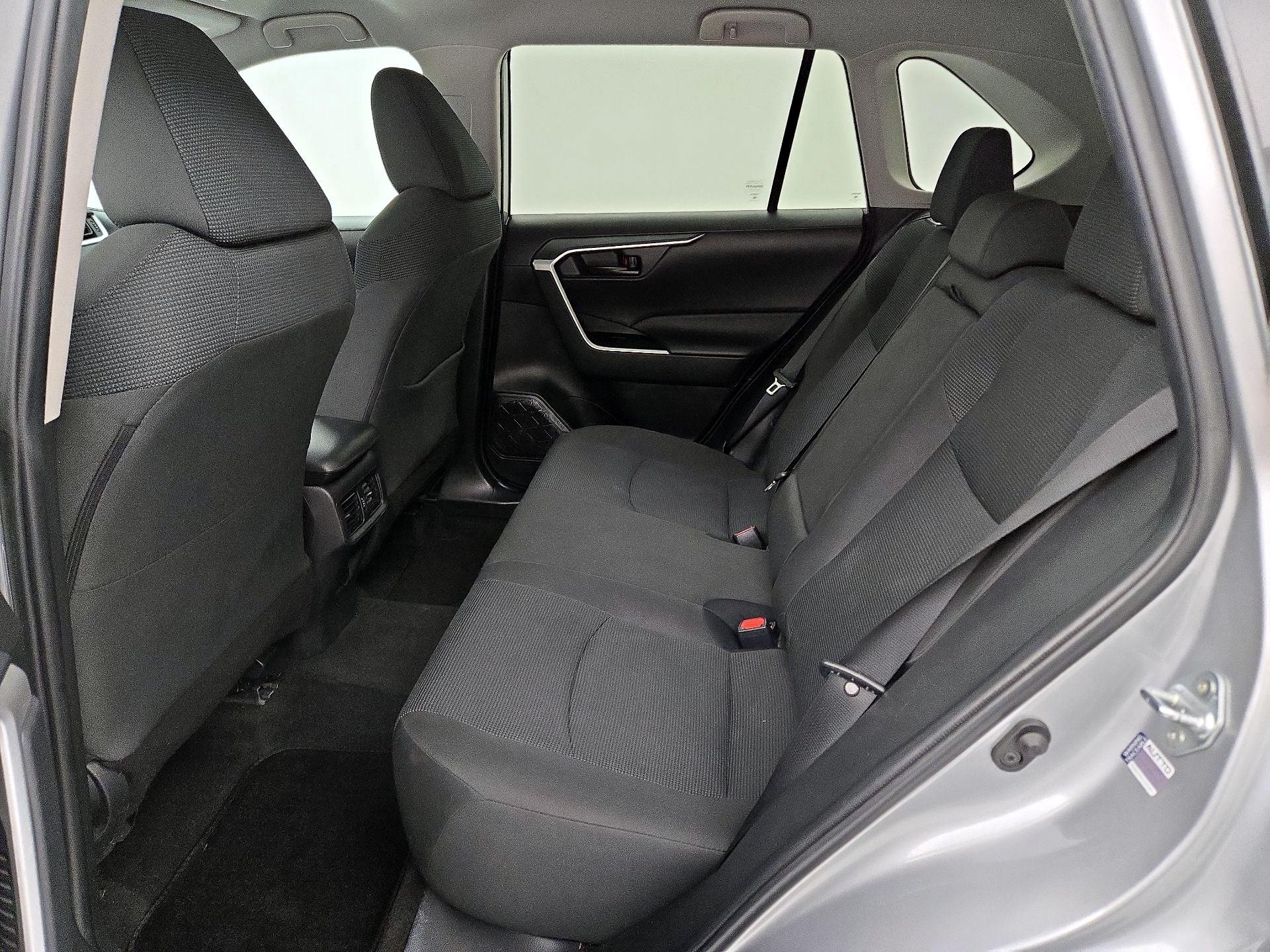 Thumbnail: 2024 Toyota RAV4 - 19