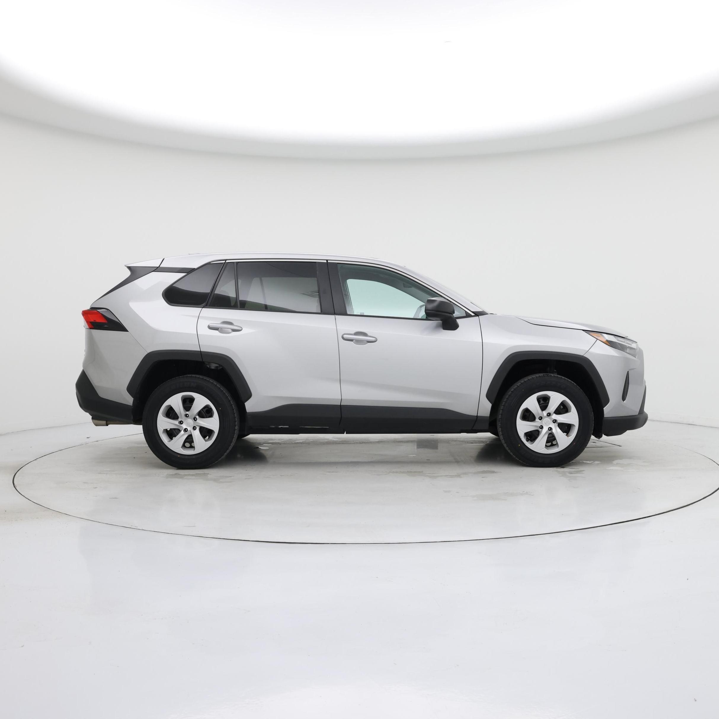 Thumbnail: 2024 Toyota RAV4 - 7