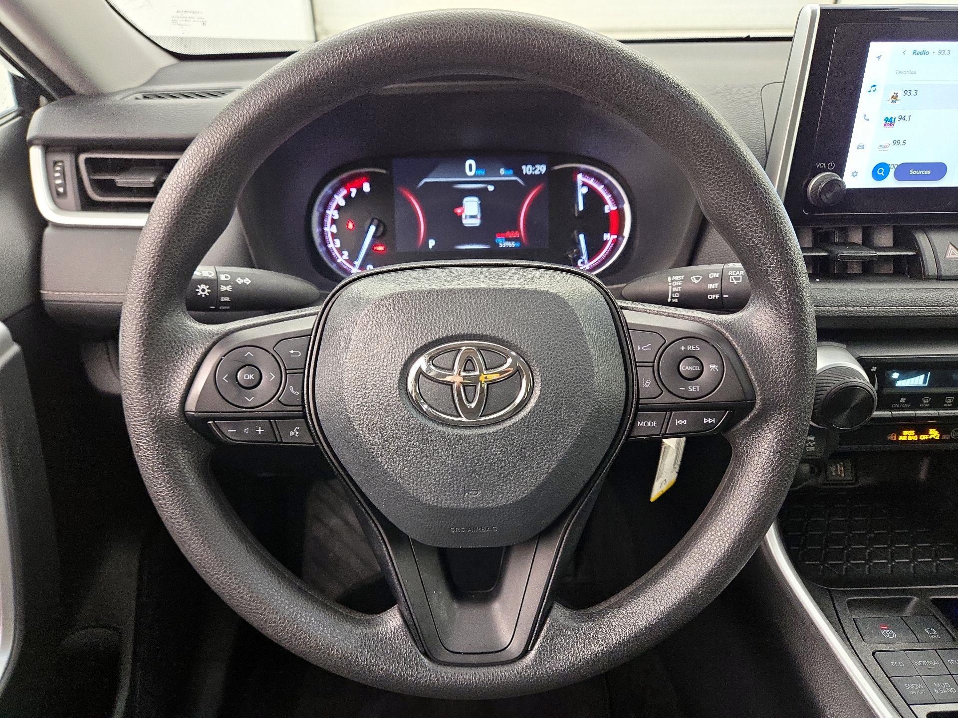 Thumbnail: 2024 Toyota RAV4 - 10