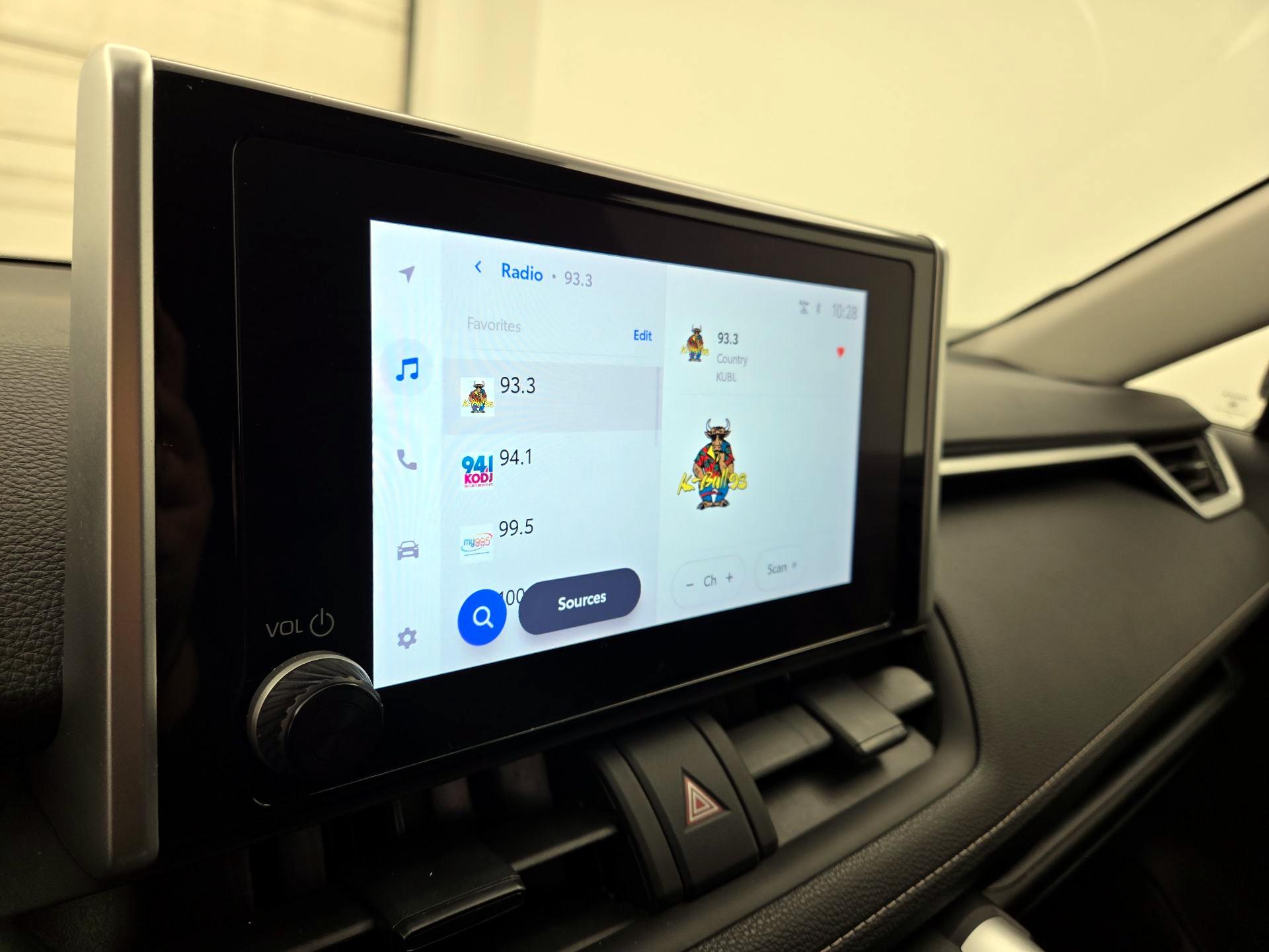 Thumbnail: 2024 Toyota RAV4 - 15