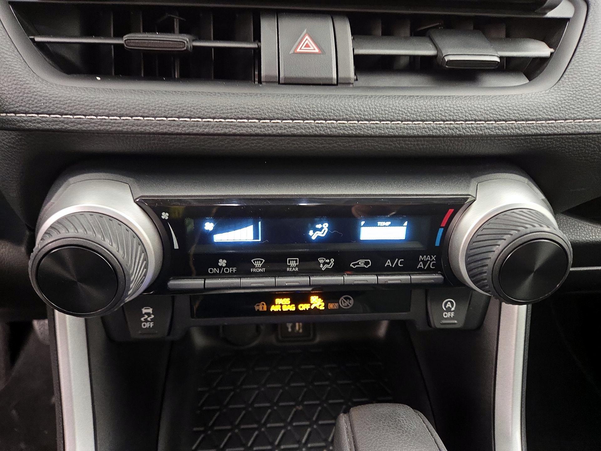 Thumbnail: 2024 Toyota RAV4 - 16