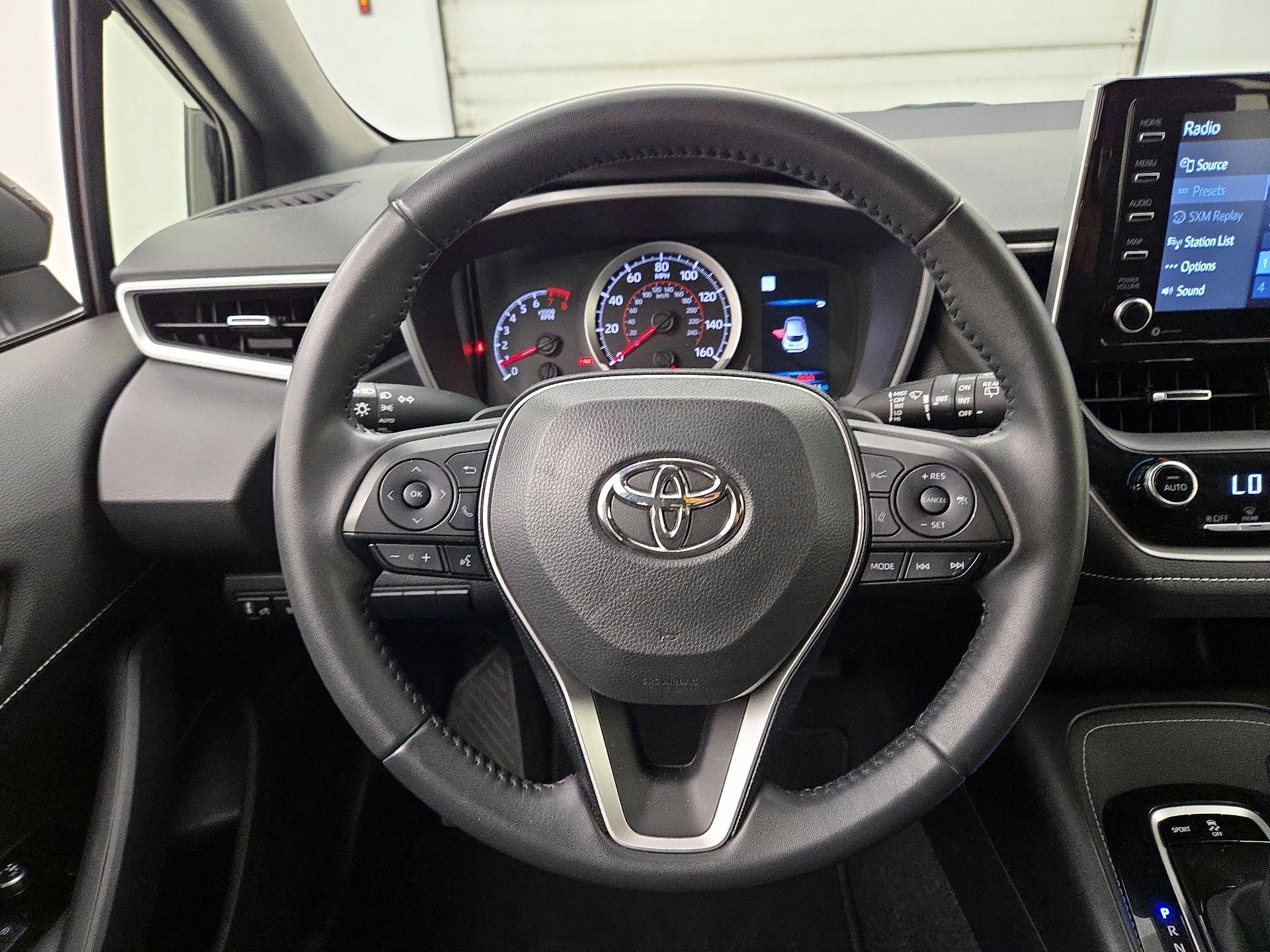 Thumbnail: 2021 Toyota Corolla - 10