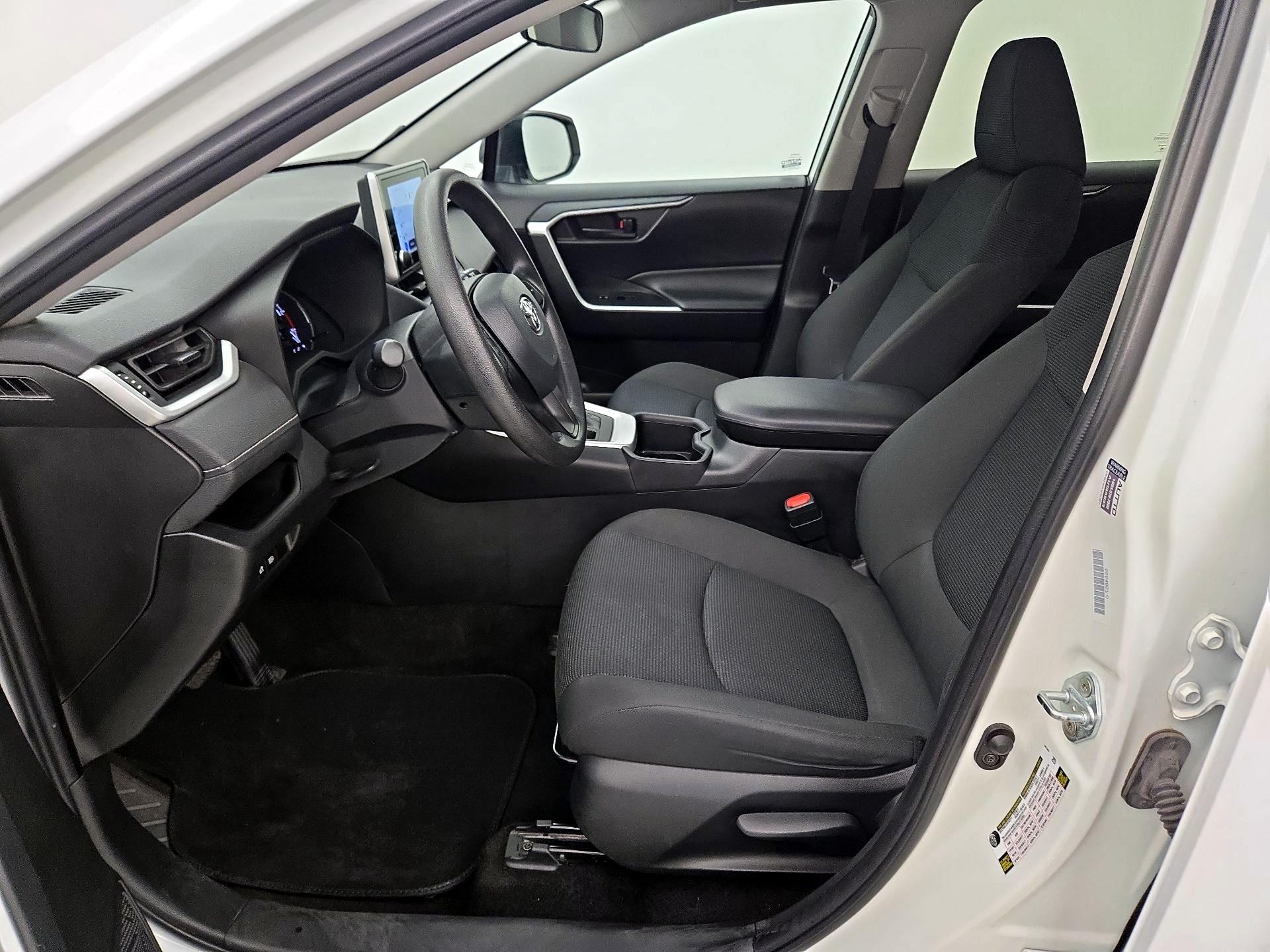 Thumbnail: 2024 Toyota RAV4 - 11