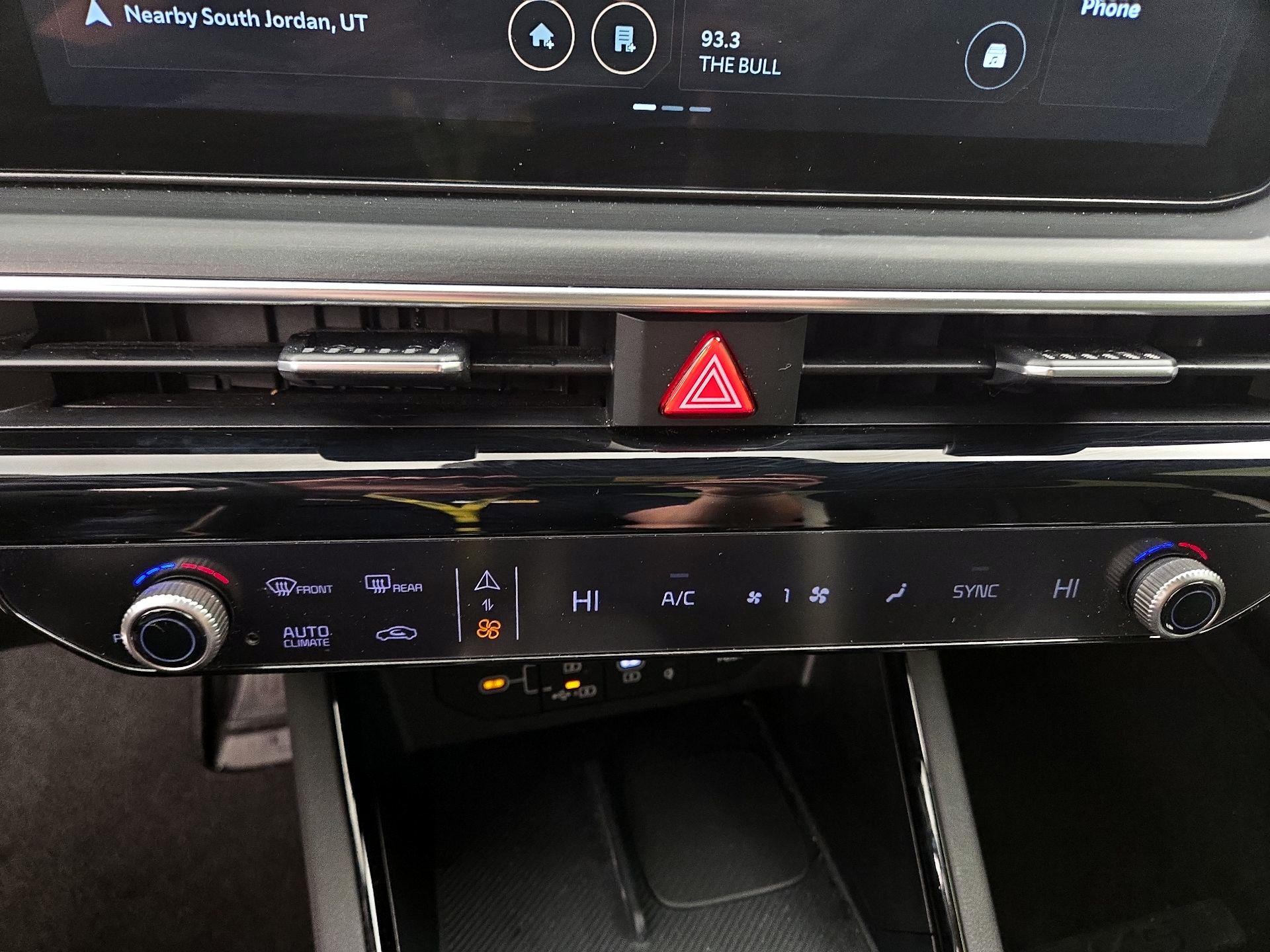 Thumbnail: 2025 Kia K5 - 17