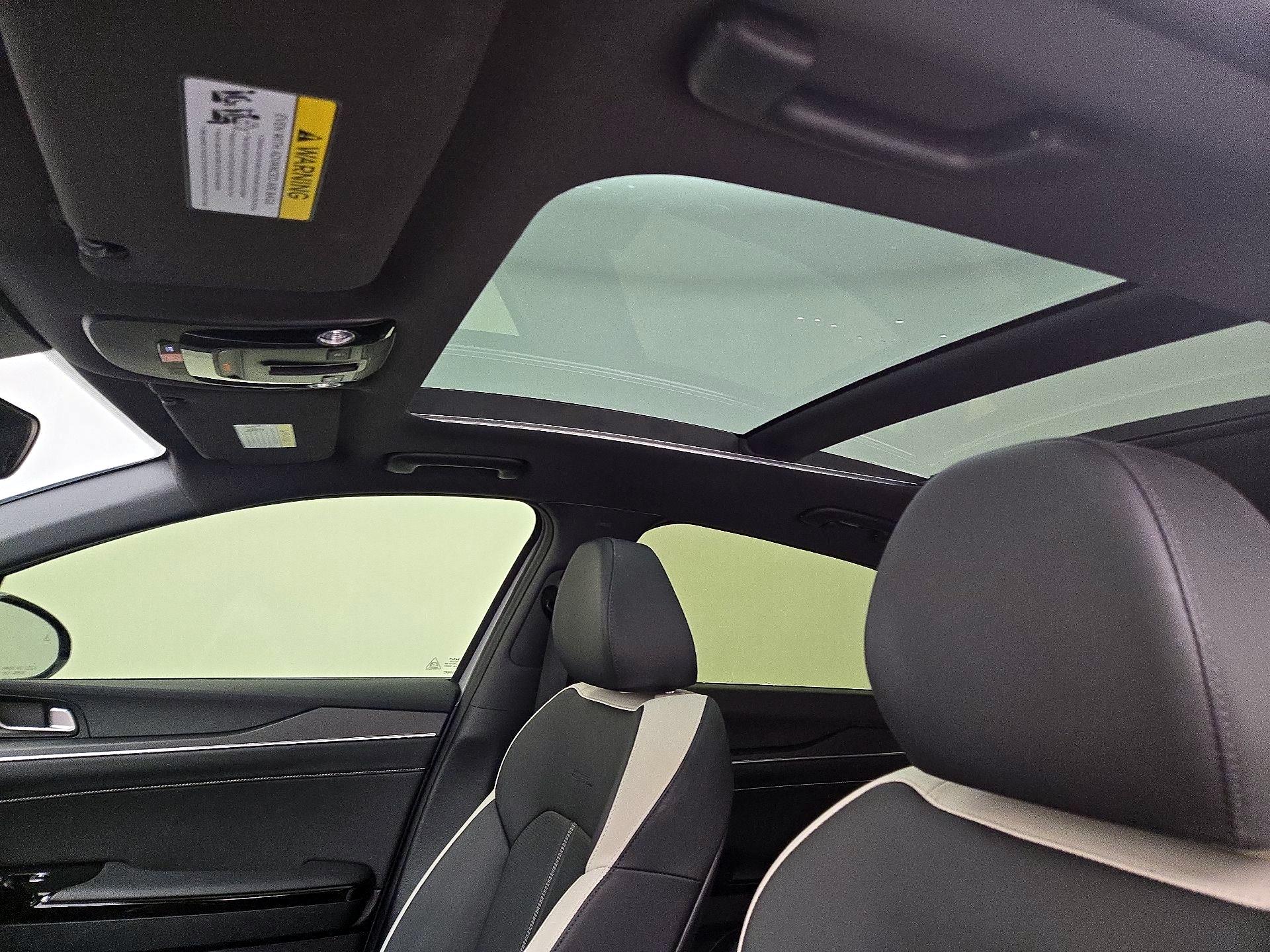 Thumbnail: 2025 Kia K5 - 20