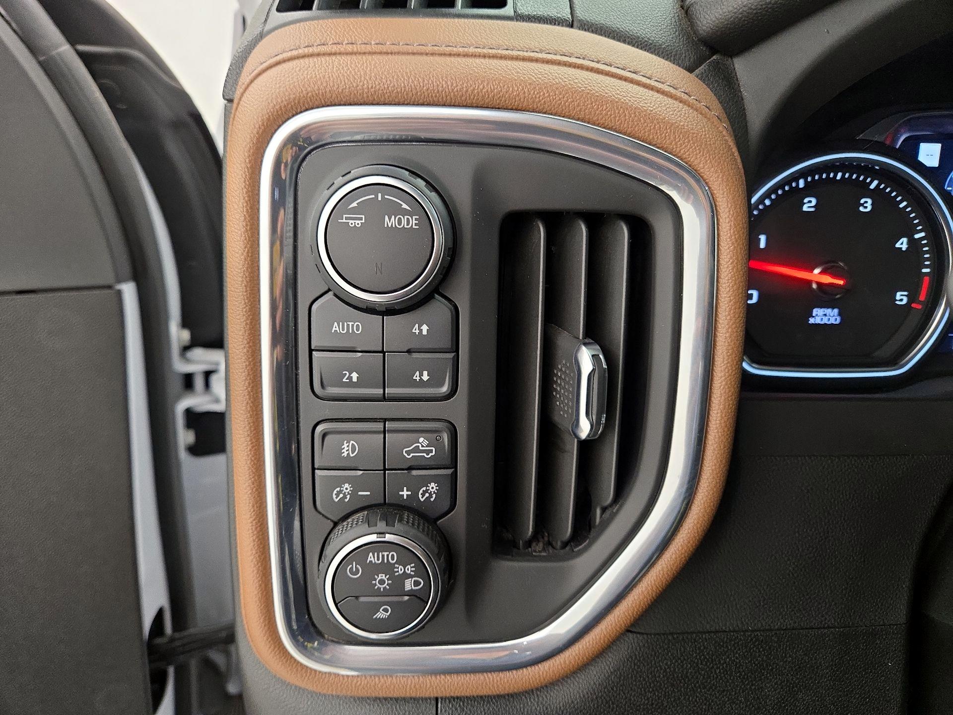 Thumbnail: 2023 Chevrolet Silverado 2500 - 13