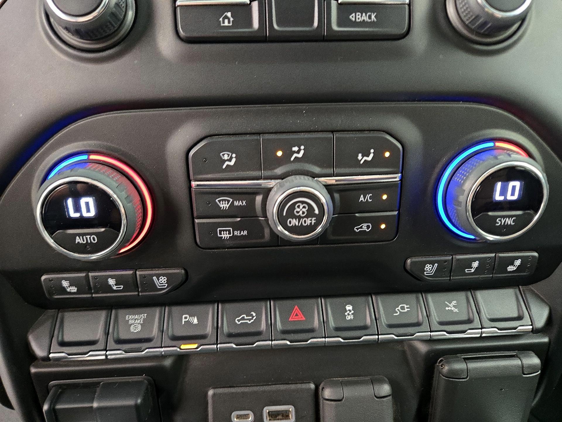 Thumbnail: 2023 Chevrolet Silverado 2500 - 17