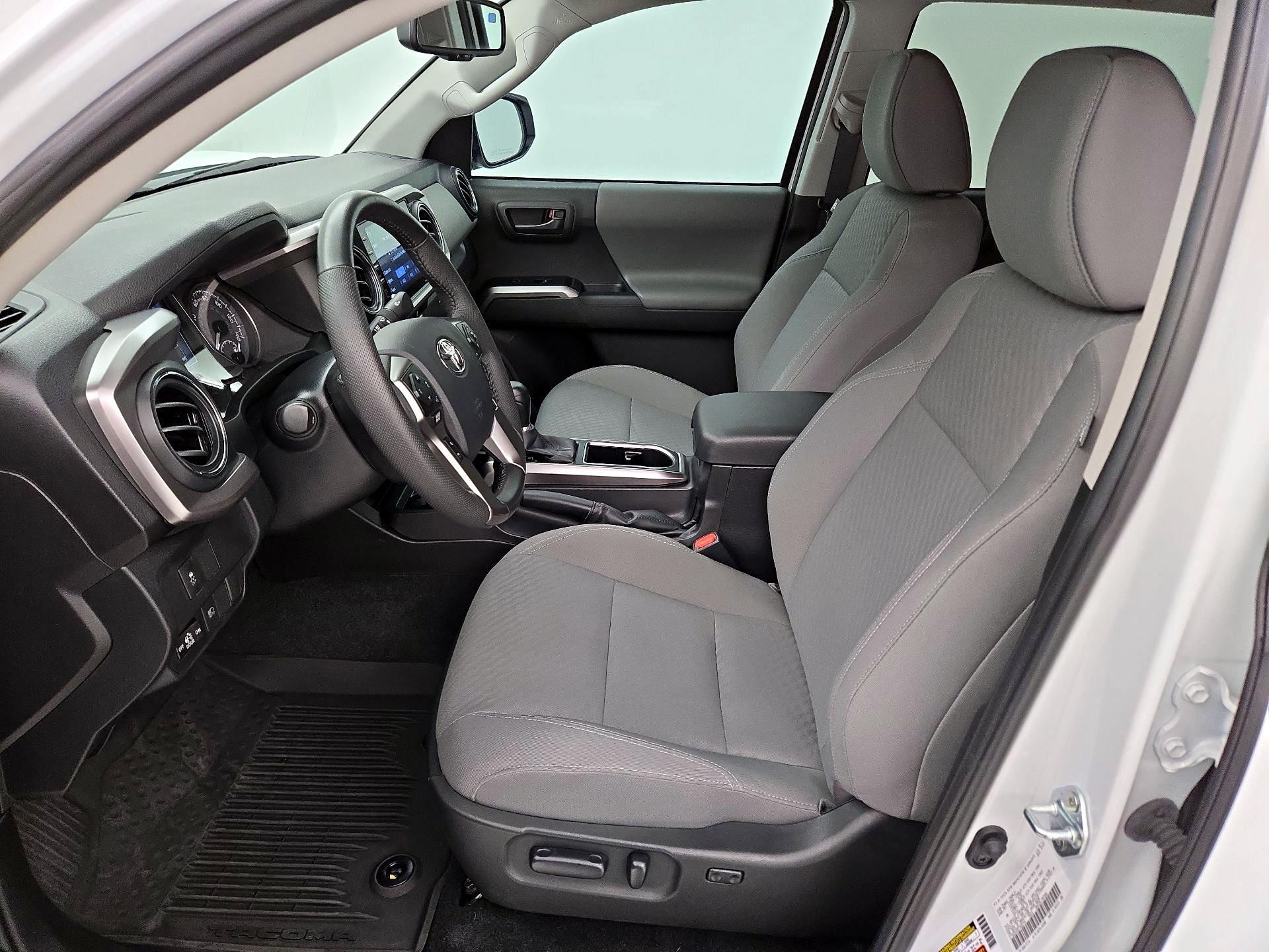 Thumbnail: 2023 Toyota Tacoma - 11