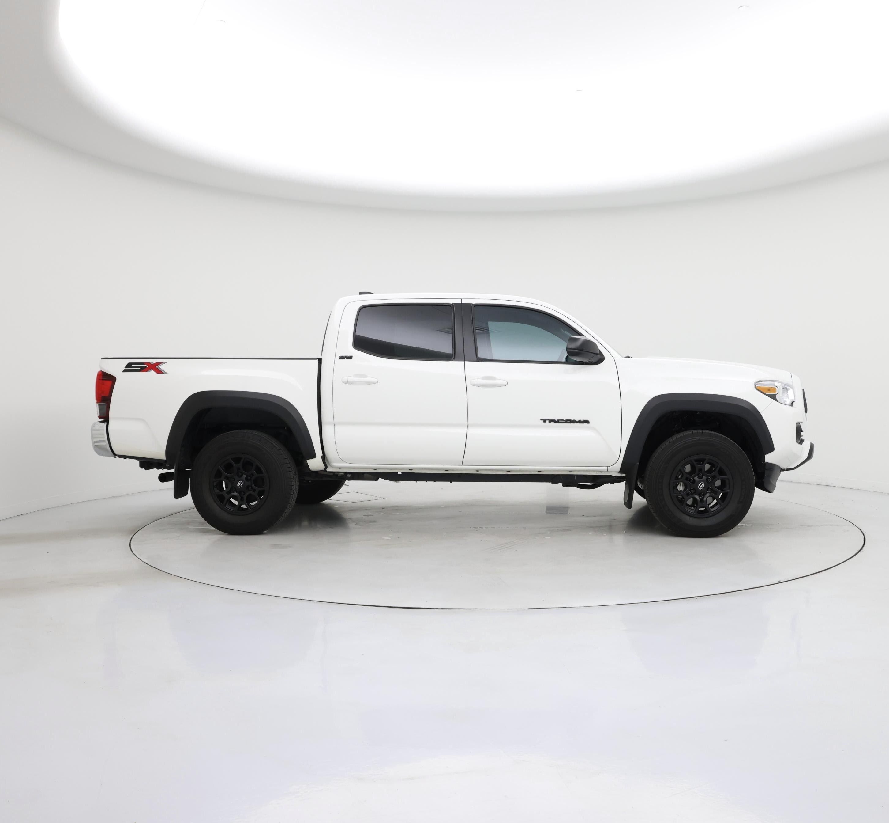 Thumbnail: 2023 Toyota Tacoma - 7