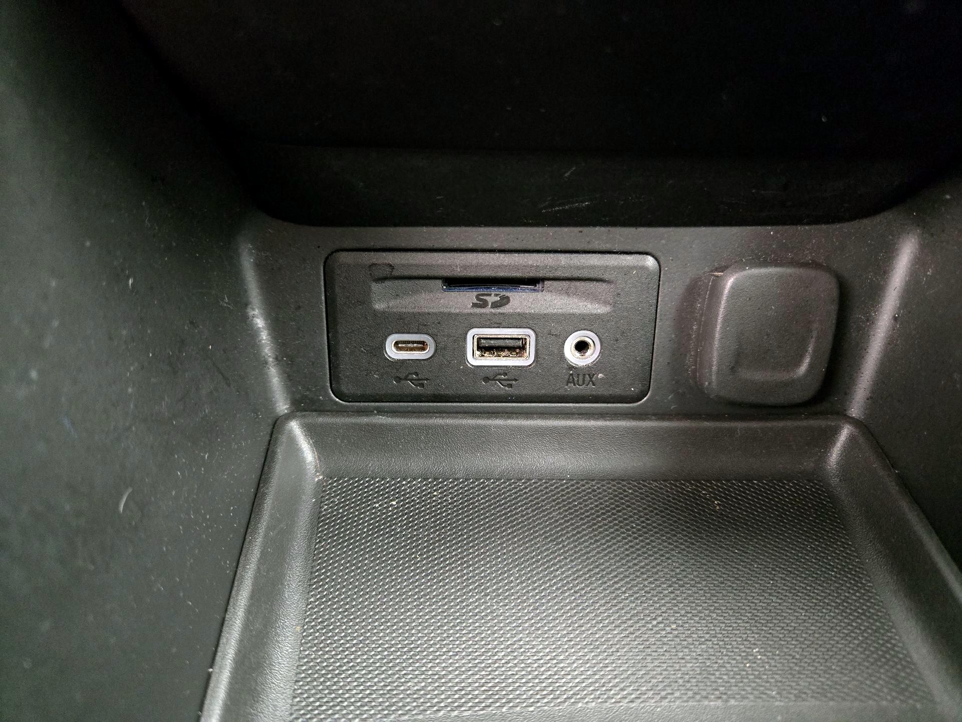 Thumbnail: 2022 GMC Terrain - 18