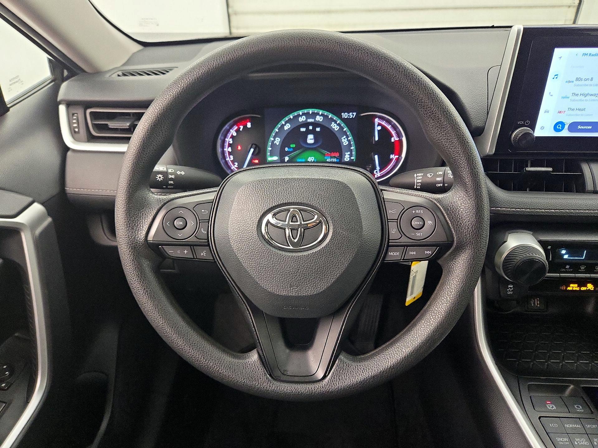 Thumbnail: 2024 Toyota RAV4 - 10