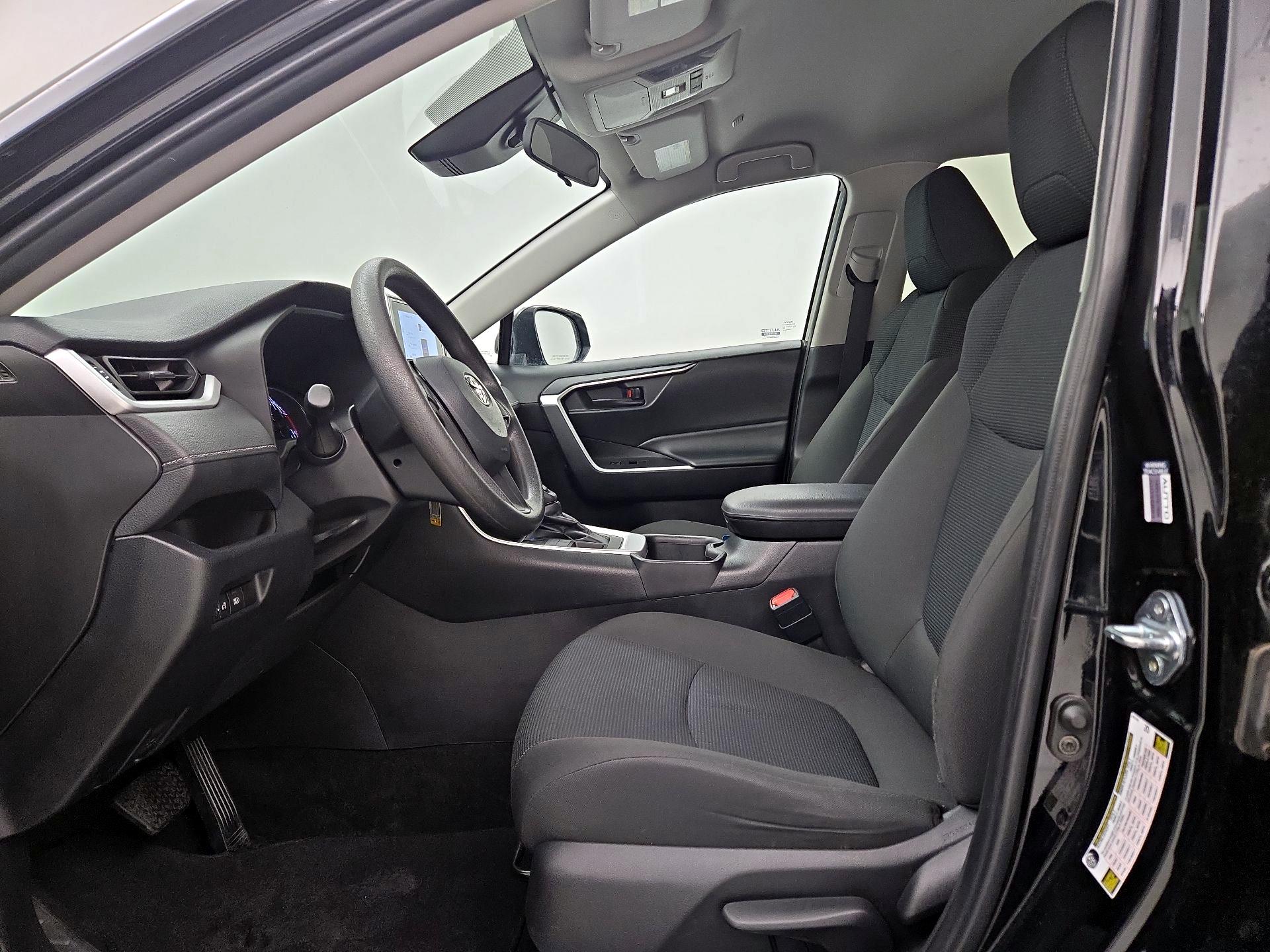 Thumbnail: 2024 Toyota RAV4 - 11