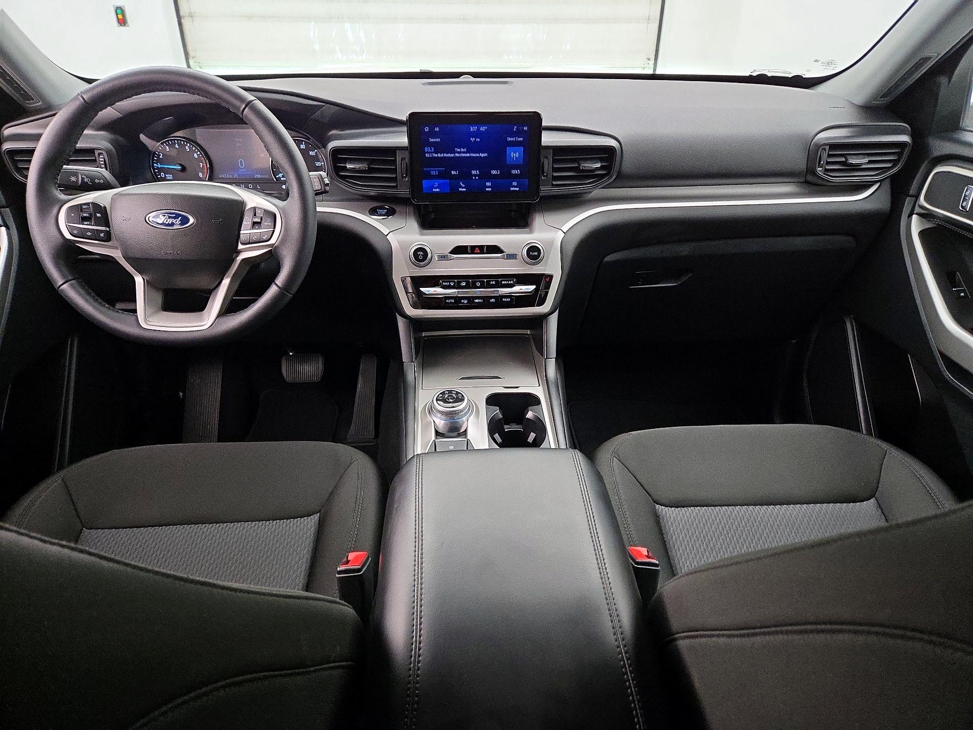 Thumbnail: 2023 Ford Explorer - 9