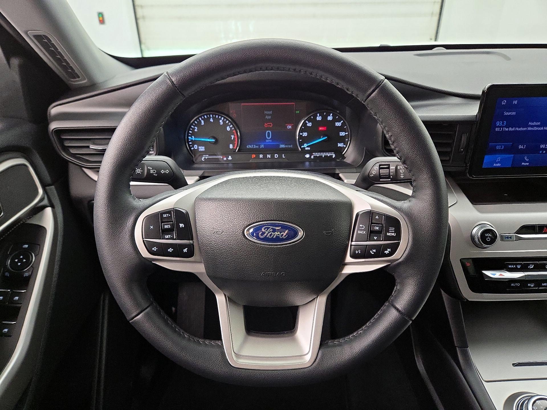 Thumbnail: 2023 Ford Explorer - 10