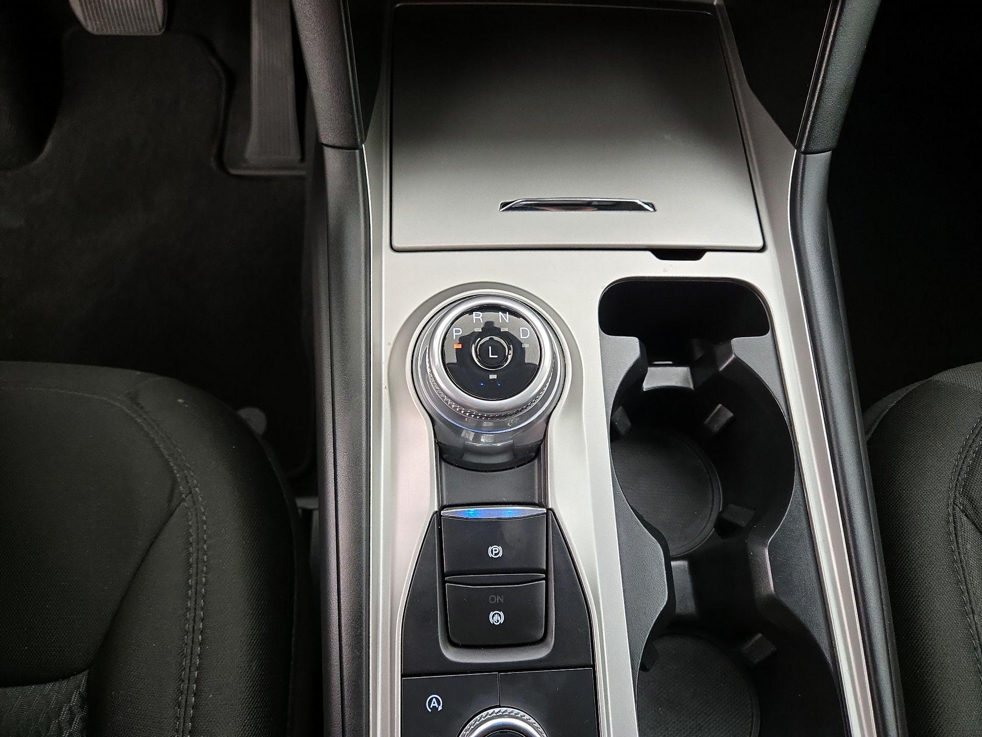 Thumbnail: 2023 Ford Explorer - 17