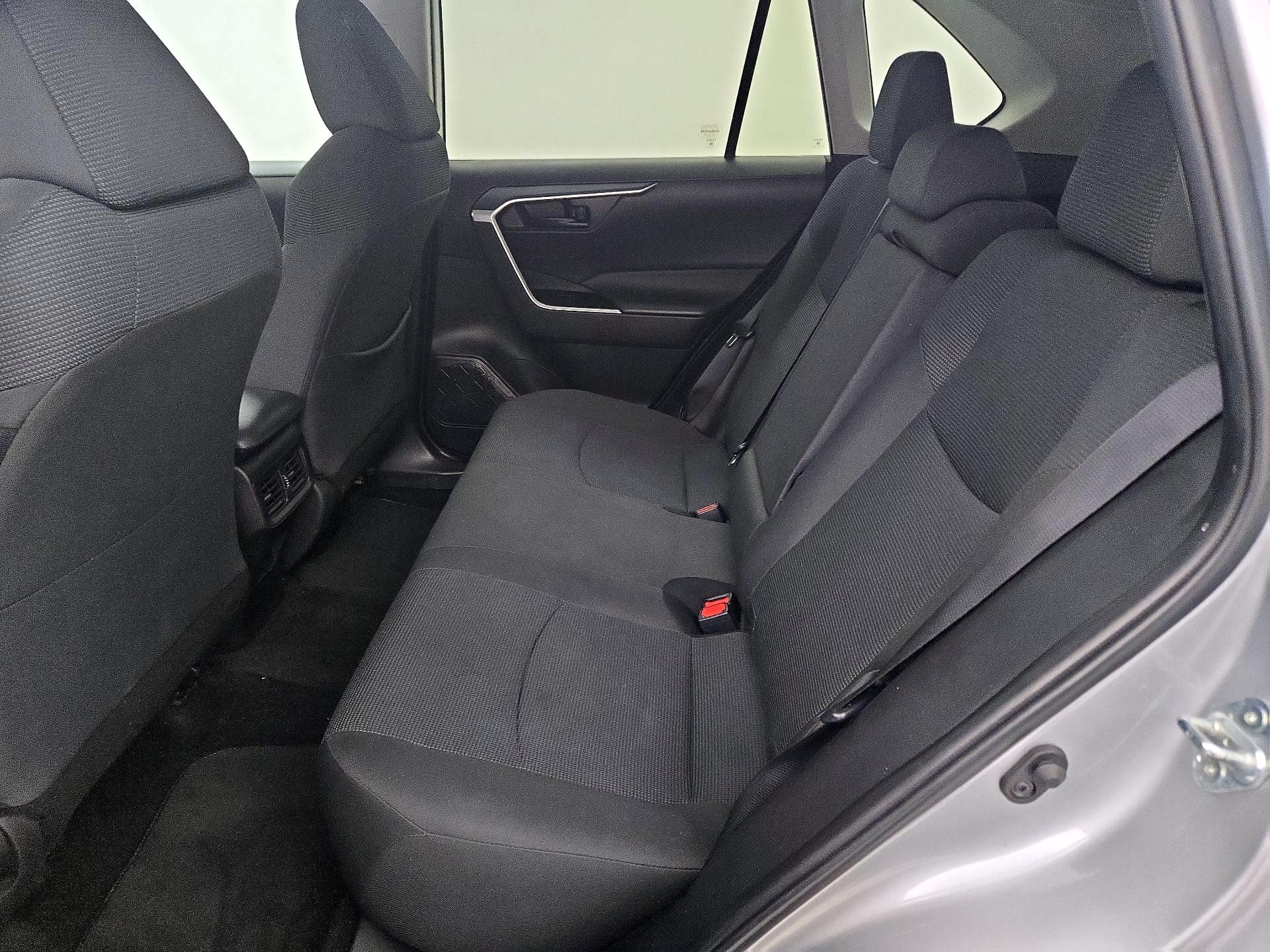 Thumbnail: 2024 Toyota RAV4 - 19