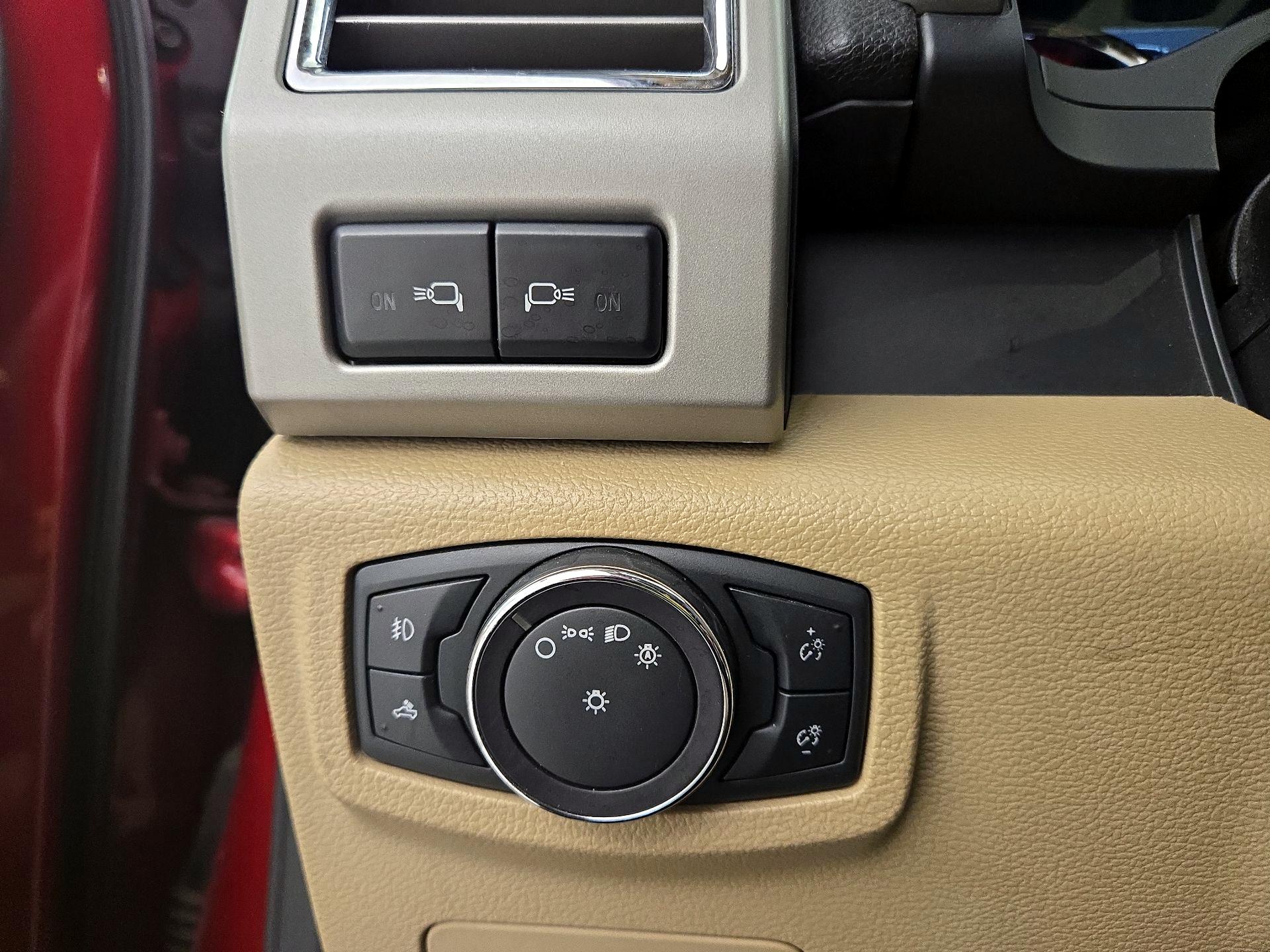 Thumbnail: 2015 Ford F-150 - 13