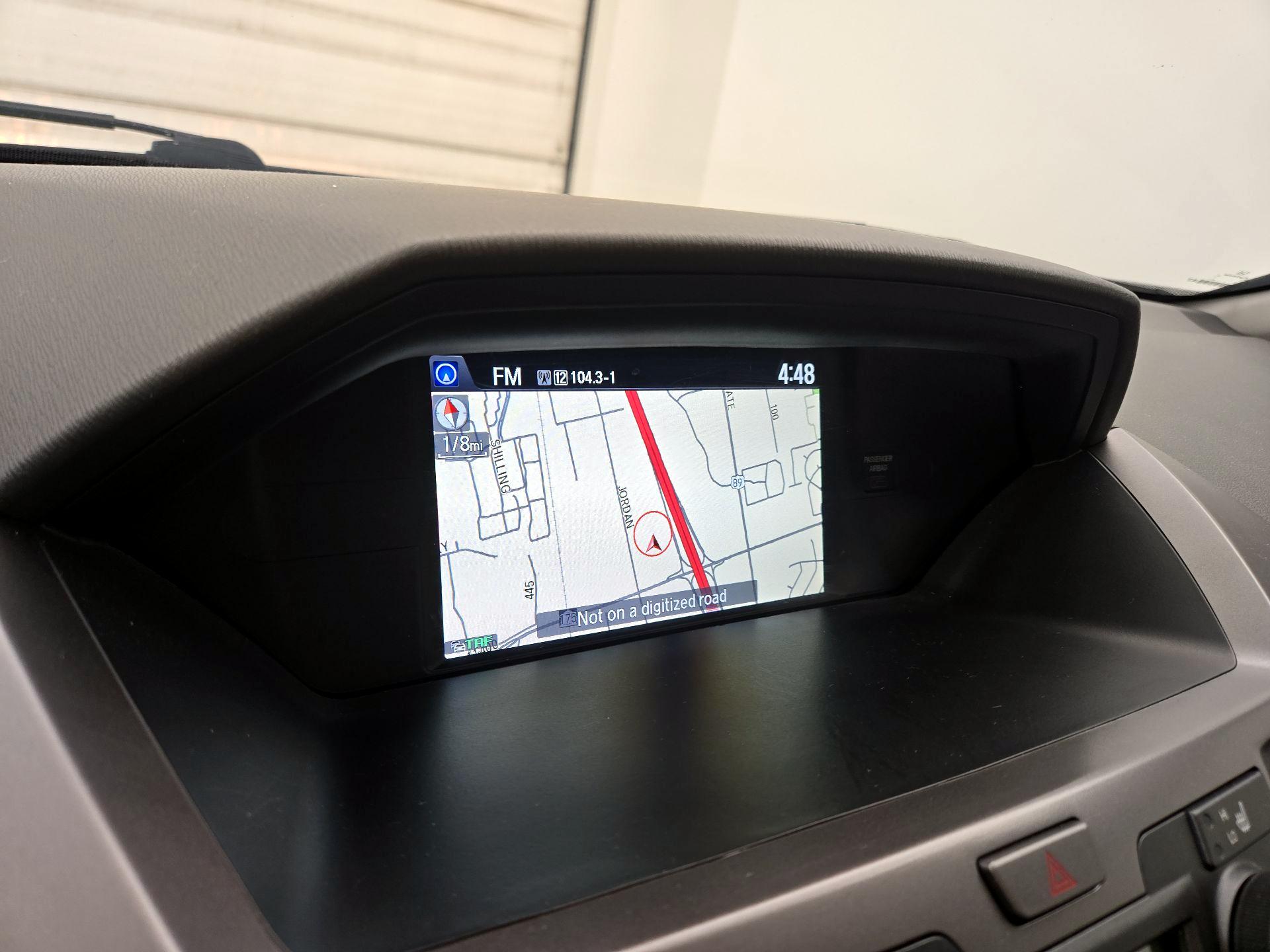 Thumbnail: 2015 Honda Odyssey - 14