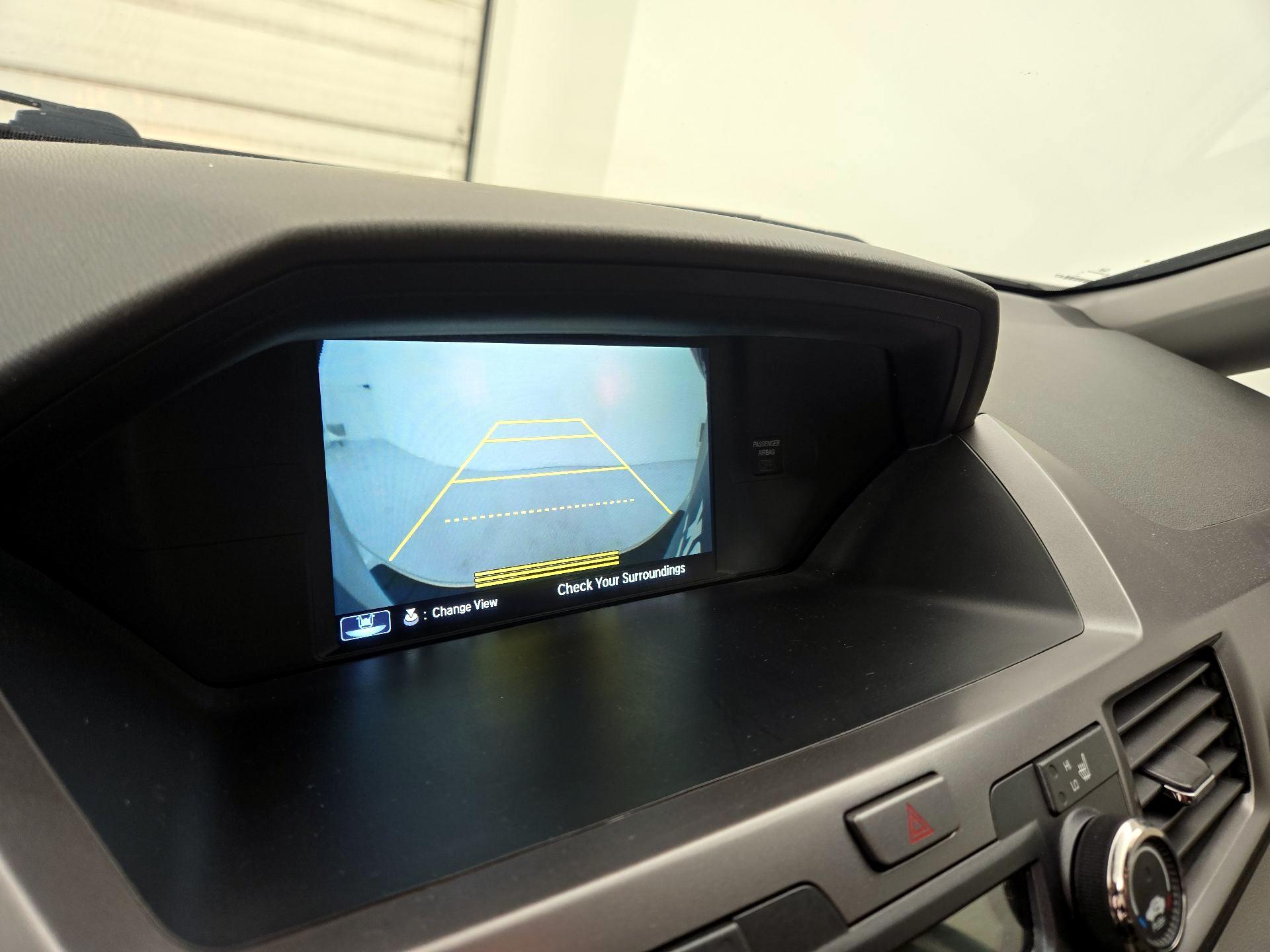 Thumbnail: 2015 Honda Odyssey - 15