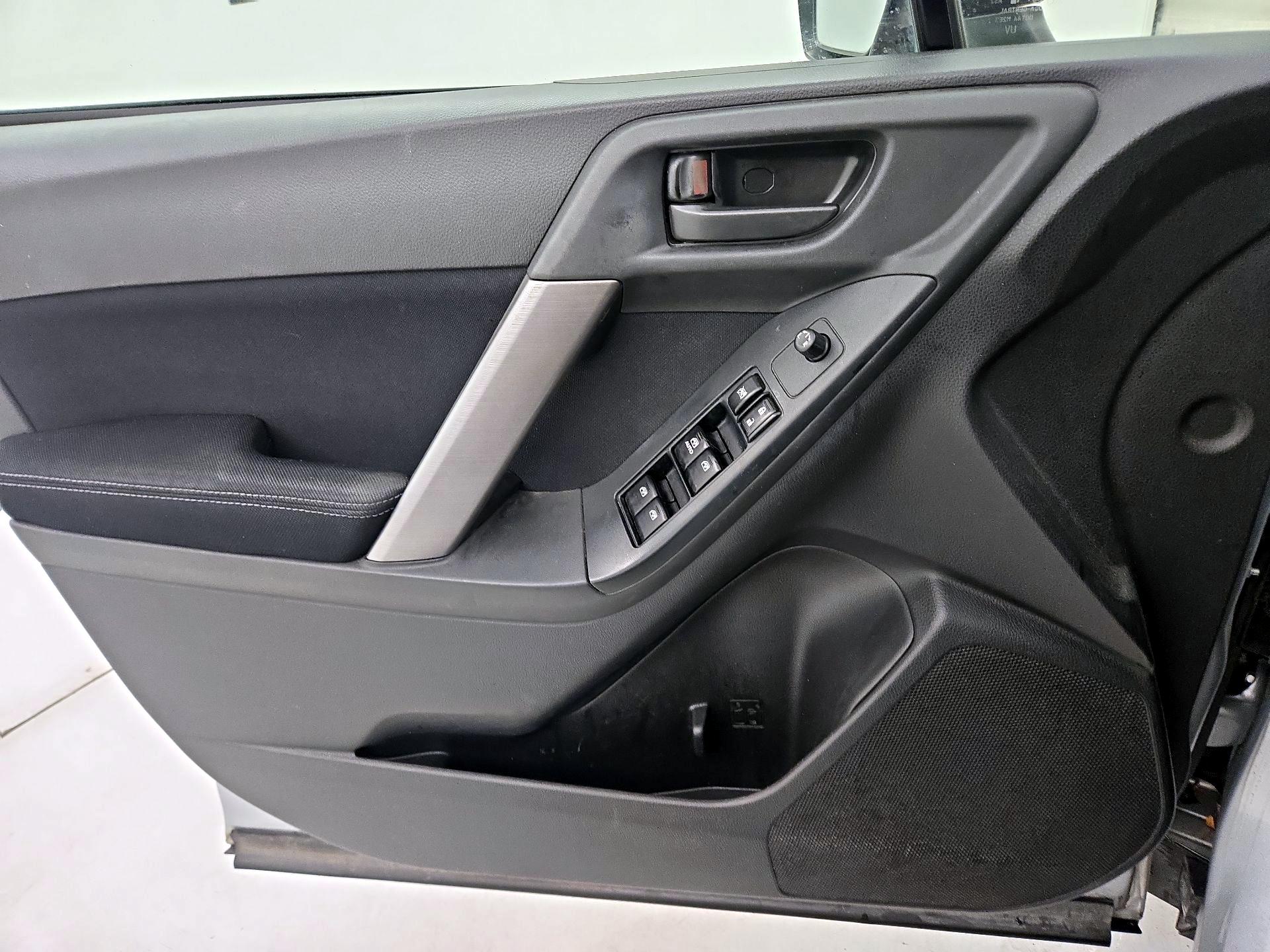 Thumbnail: 2014 Subaru Forester - 12