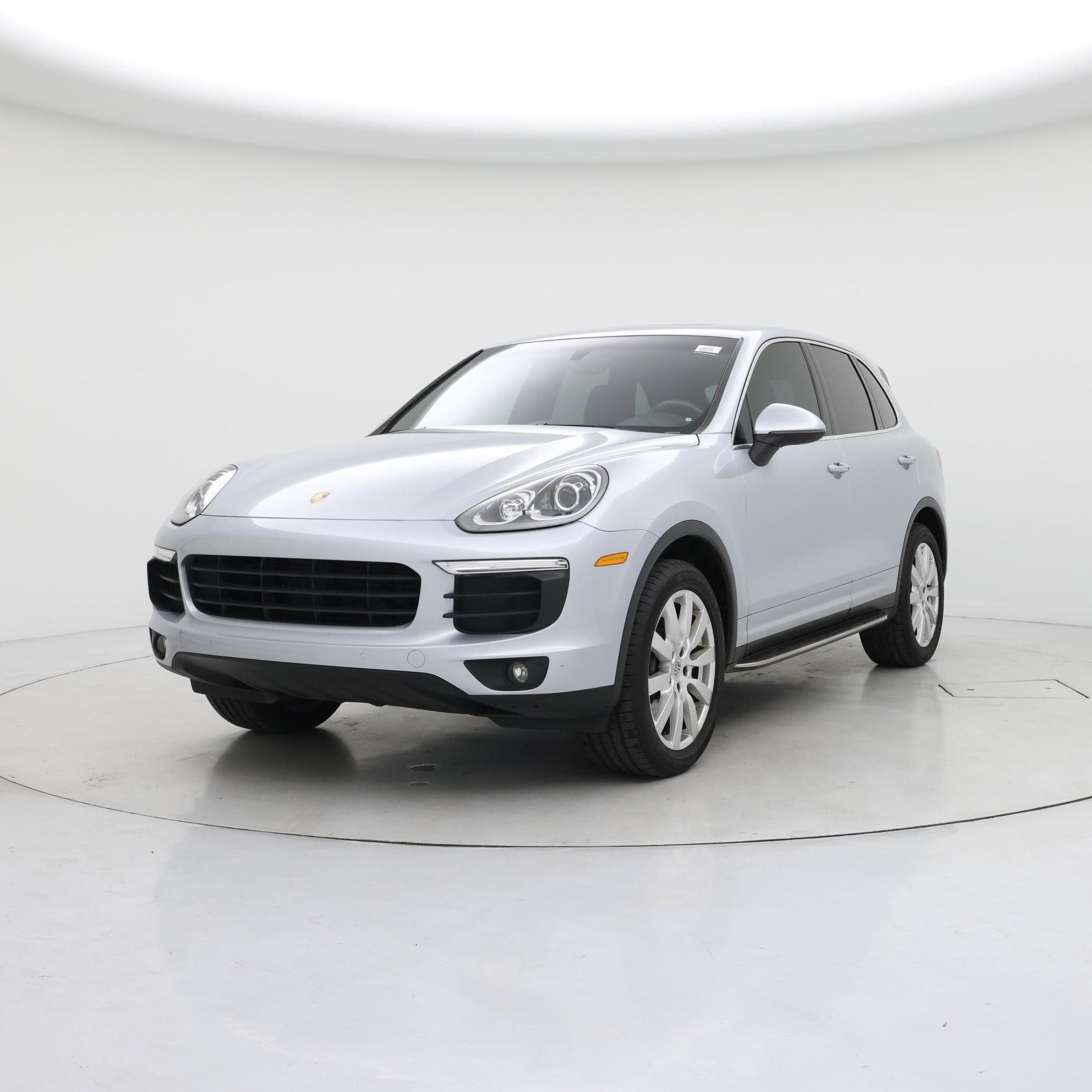 Thumbnail: 2016 Porsche Cayenne - 4