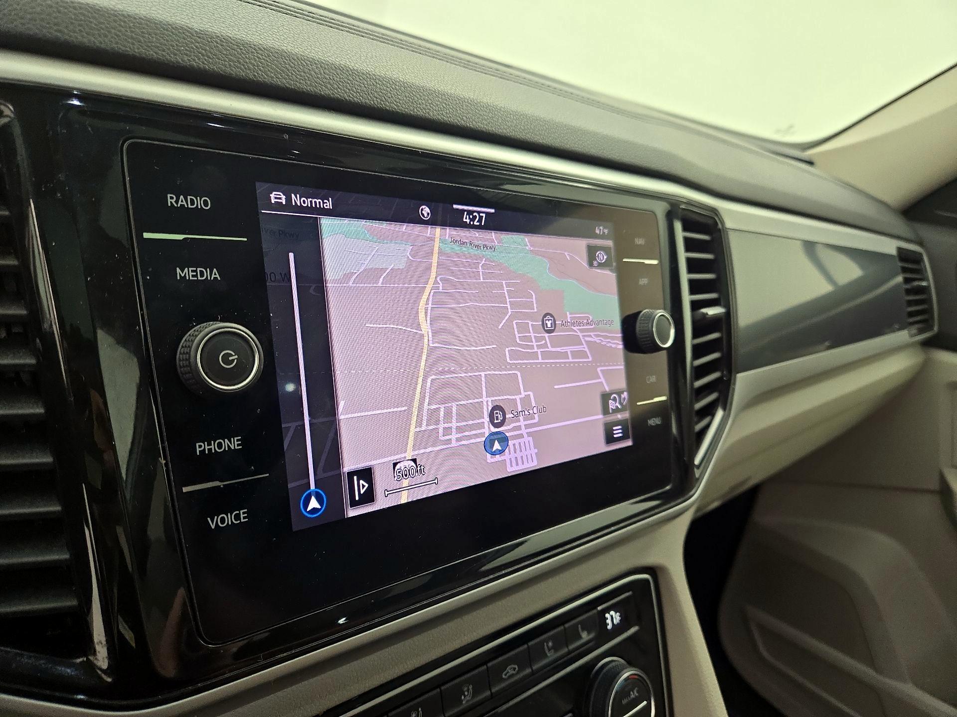 Thumbnail: 2021 Volkswagen Atlas - 14