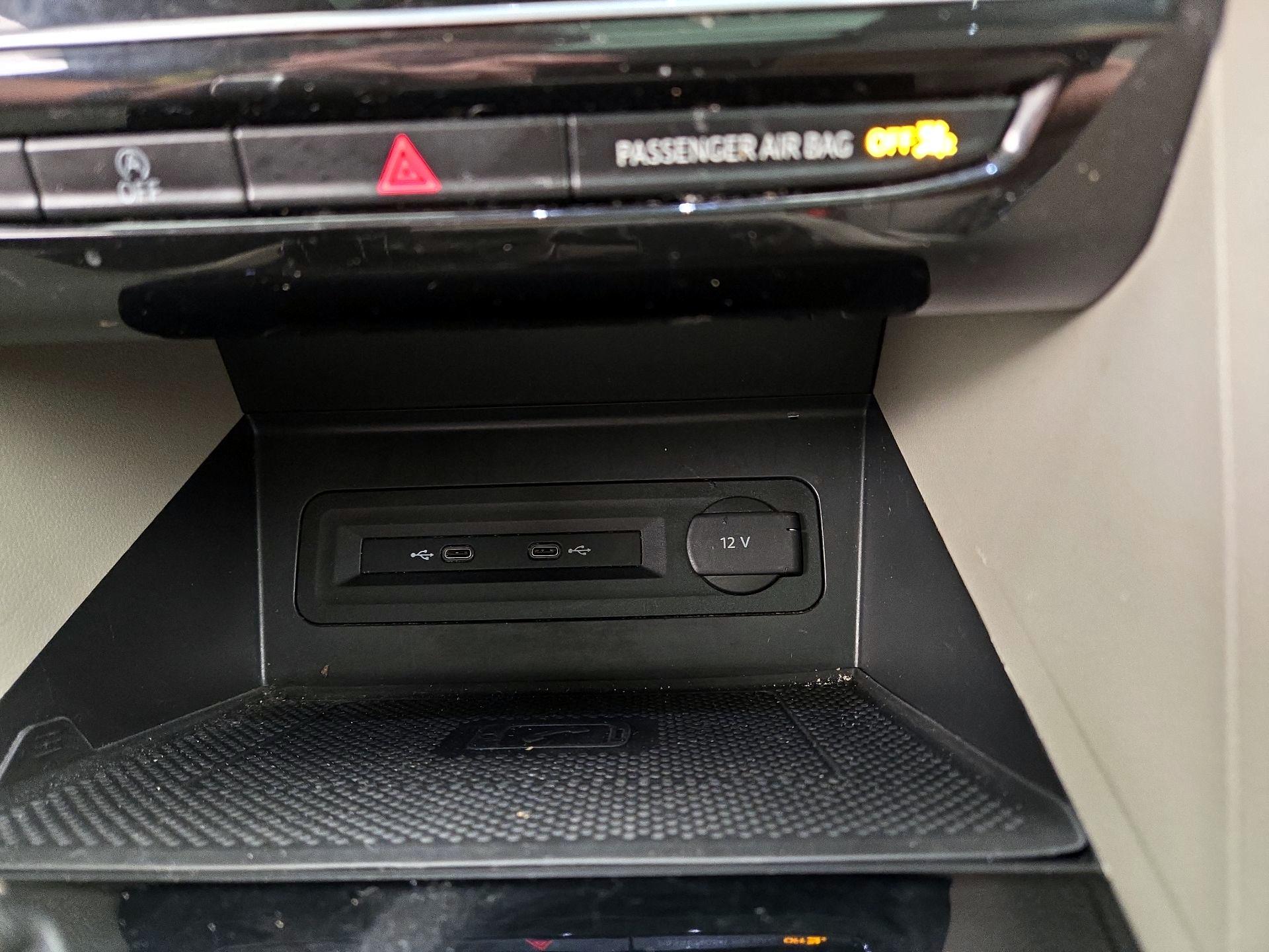 Thumbnail: 2021 Volkswagen Atlas - 19