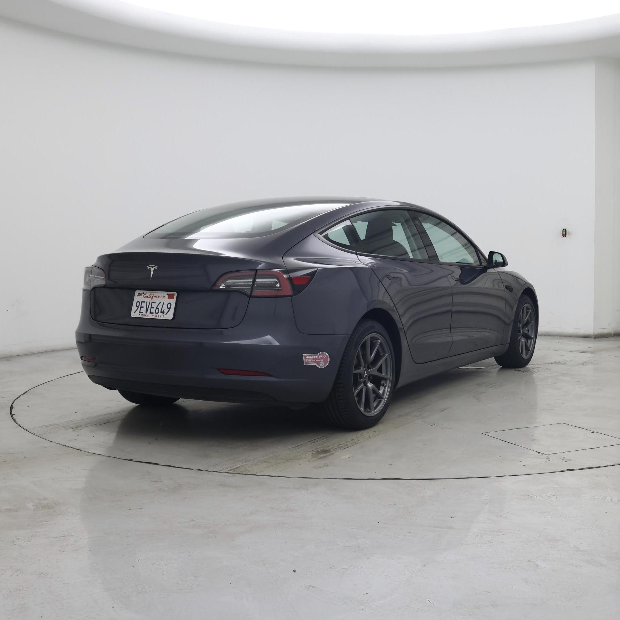 Thumbnail: 2023 Tesla Model 3 - 8