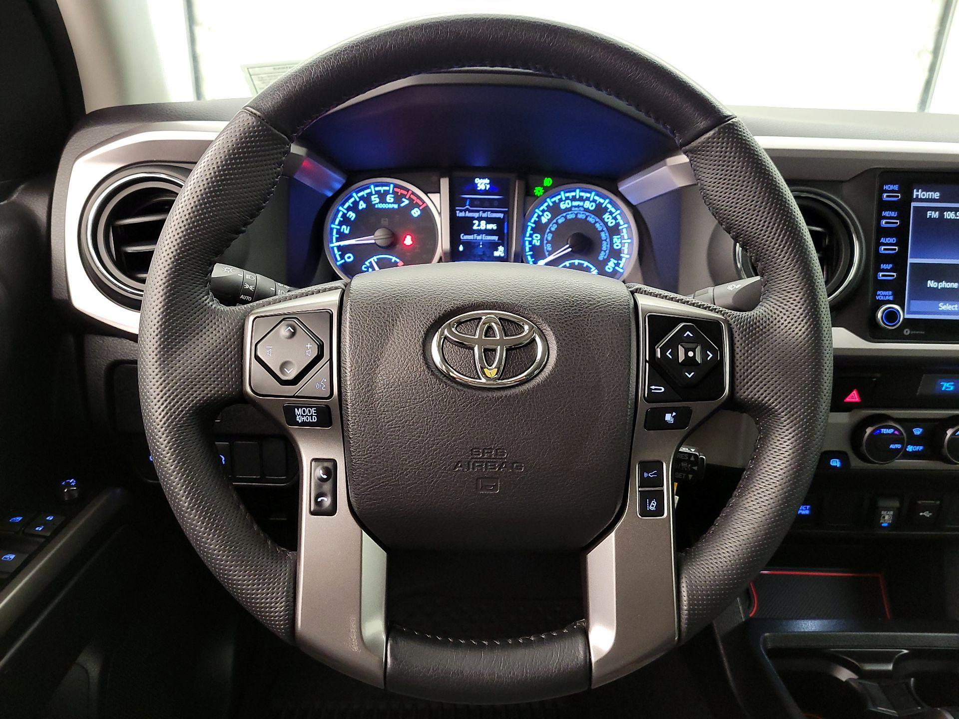 Thumbnail: 2022 Toyota Tacoma - 10