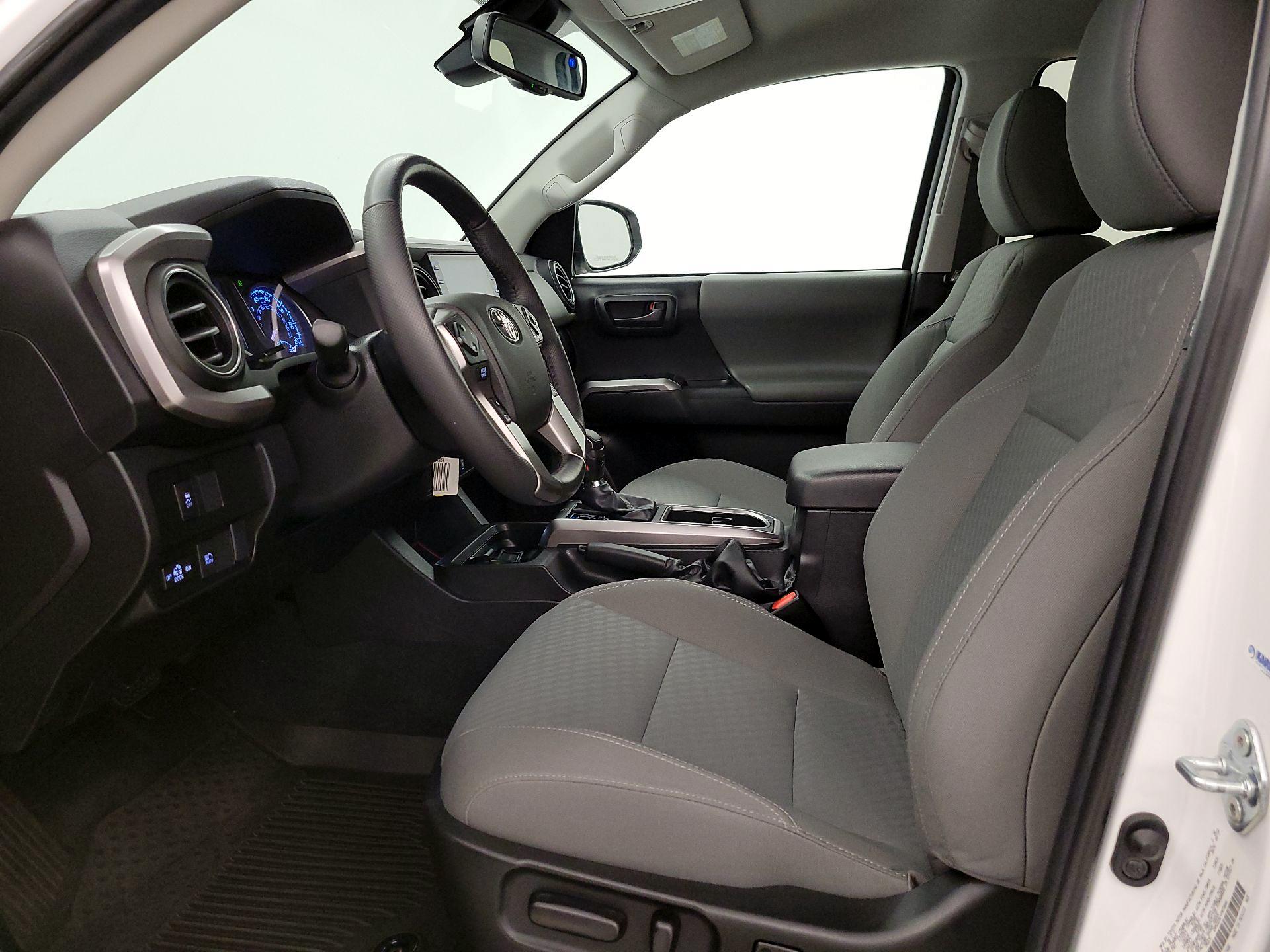 Thumbnail: 2022 Toyota Tacoma - 11