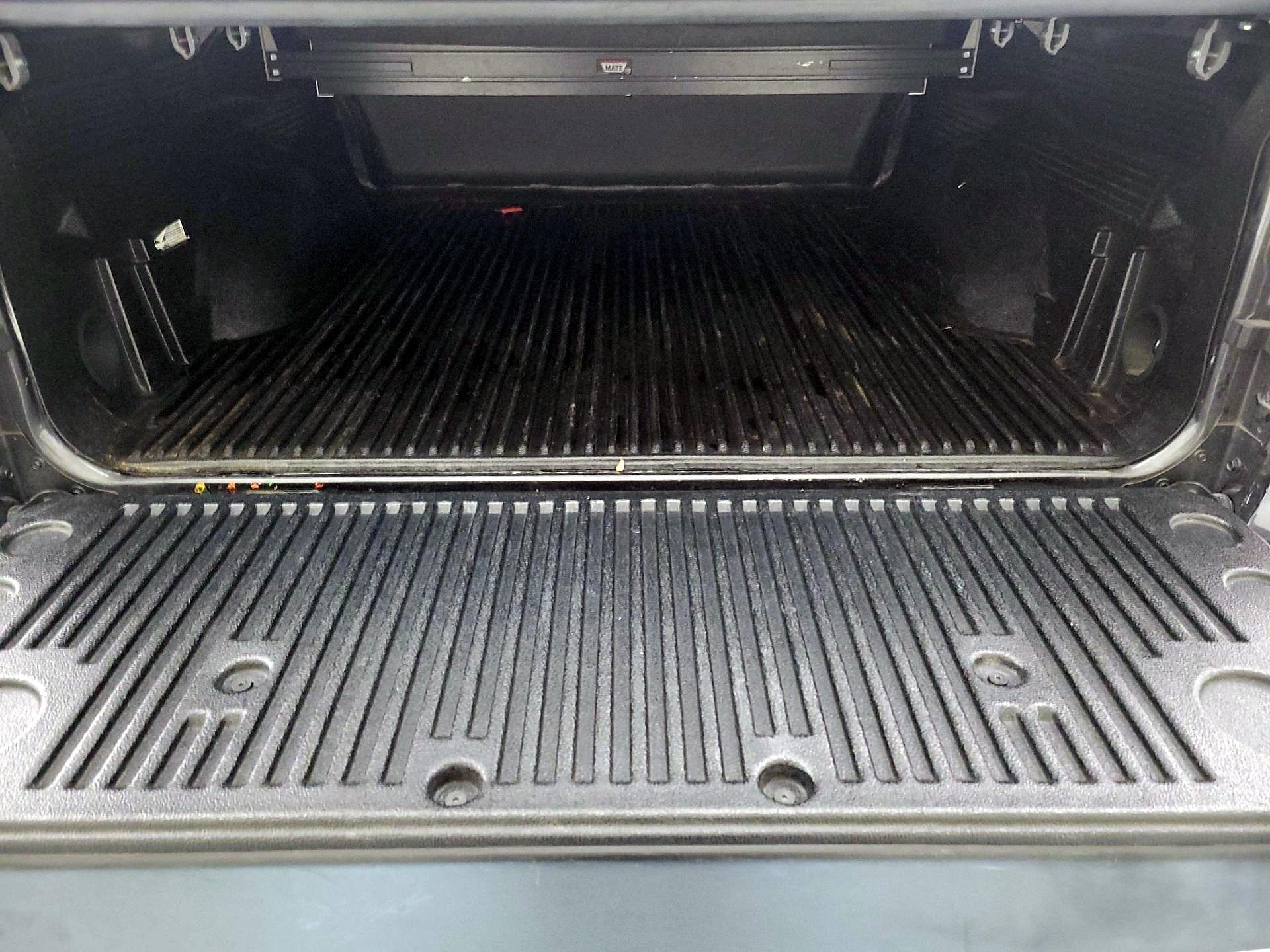 Thumbnail: 2019 RAM 1500 - 19