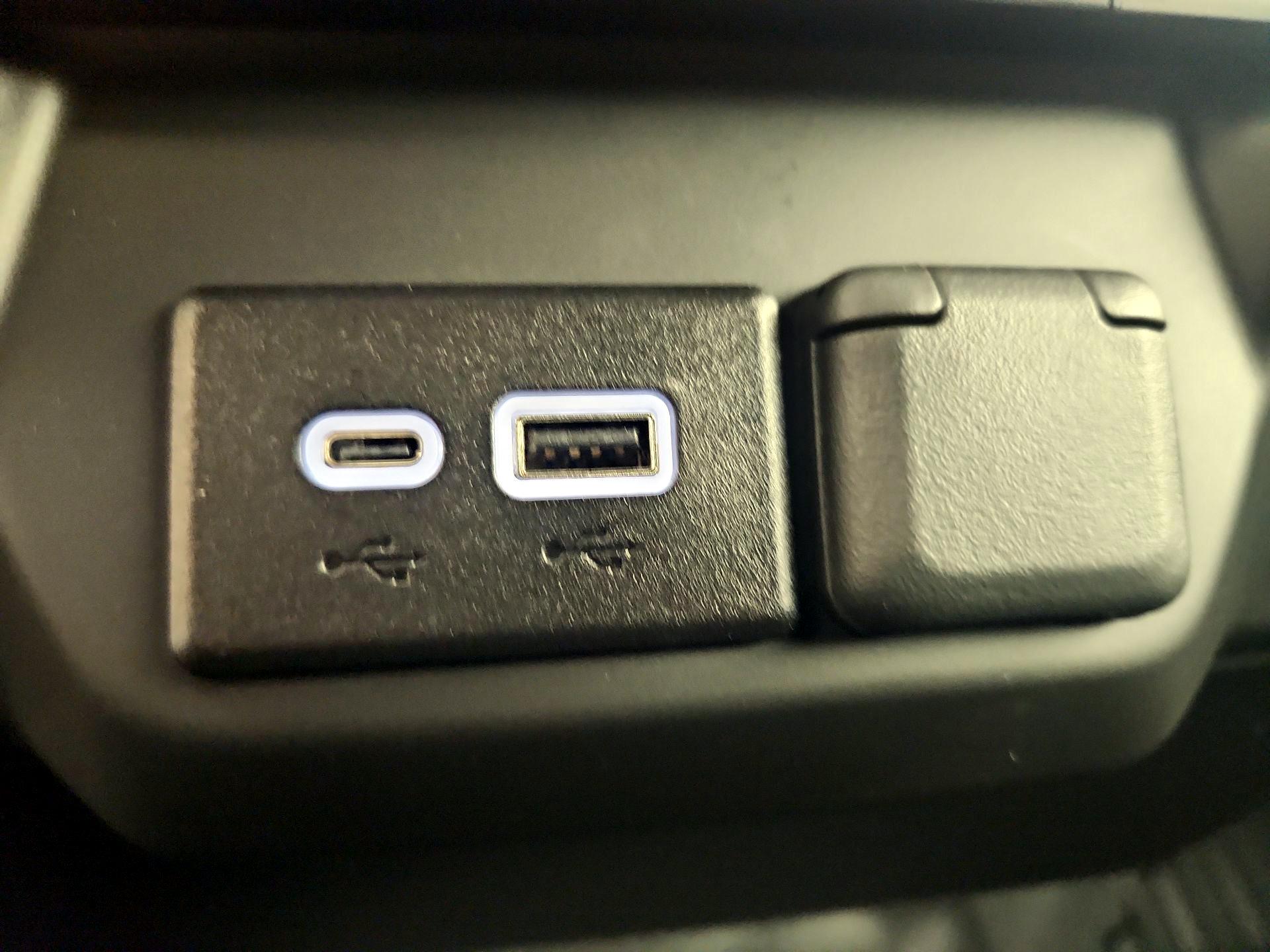 Thumbnail: 2025 GMC Sierra 1500 - 18