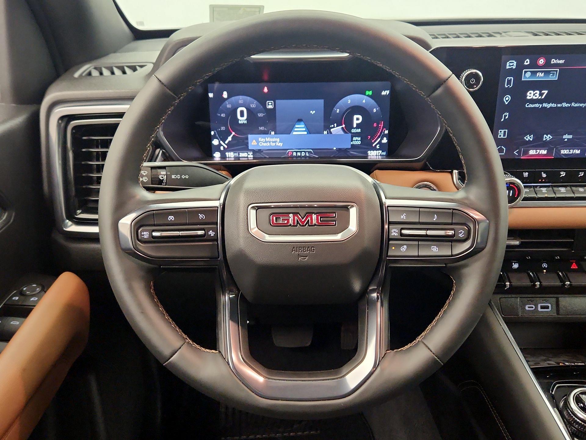 Thumbnail: 2024 GMC Canyon - 10