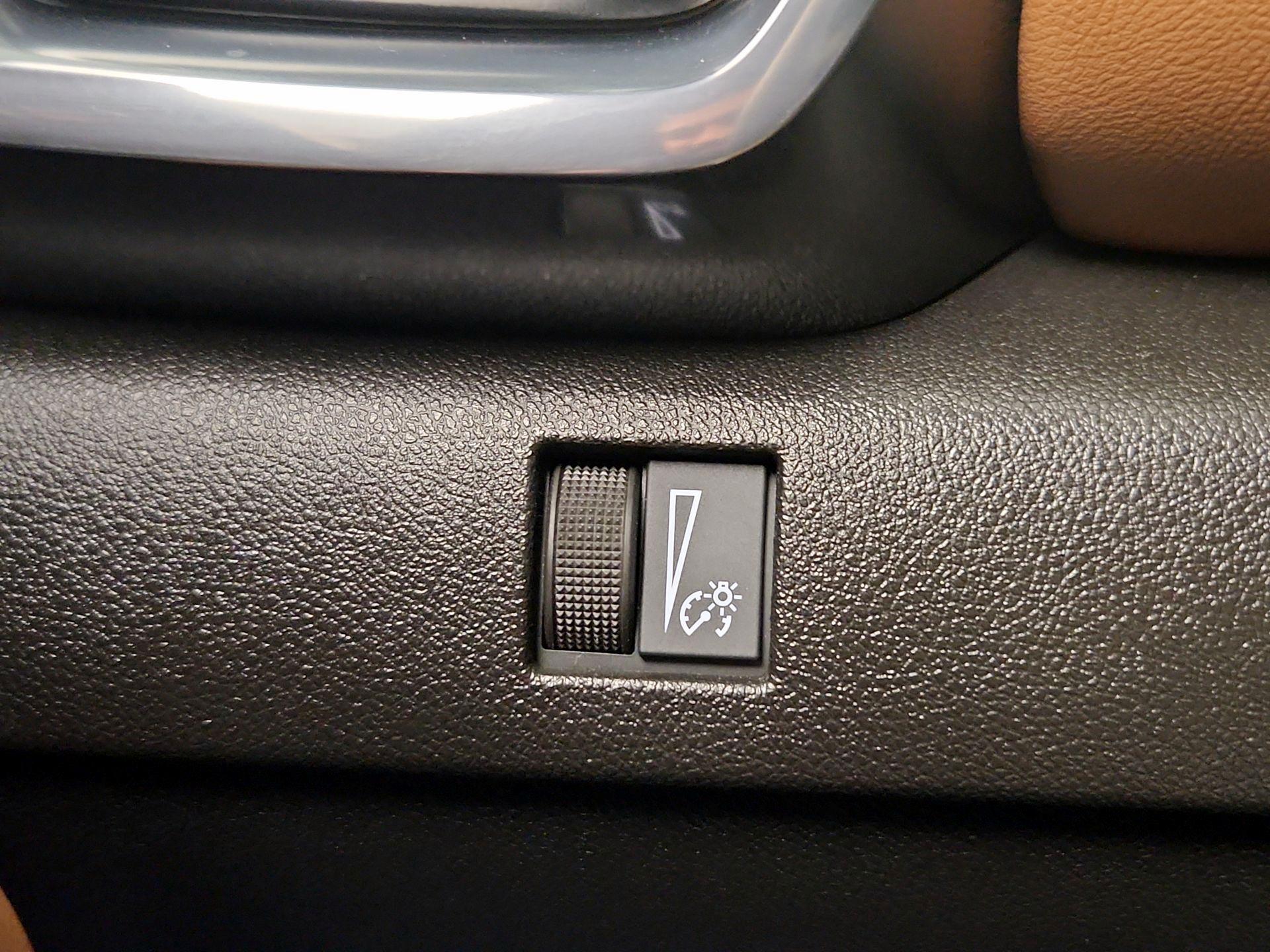 Thumbnail: 2024 GMC Canyon - 13