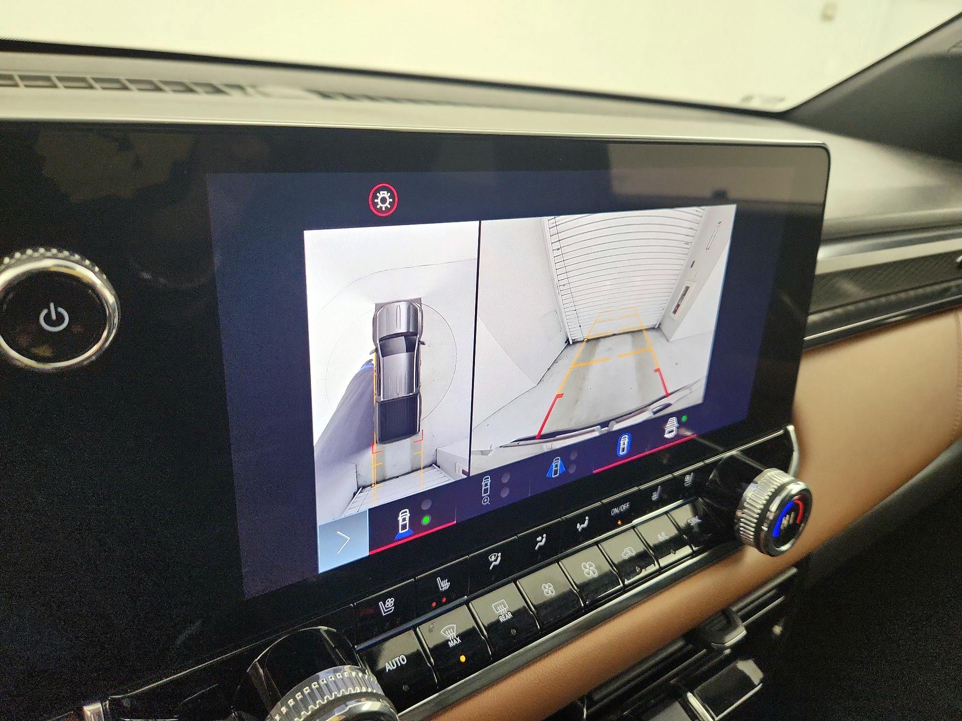 Thumbnail: 2024 GMC Canyon - 14