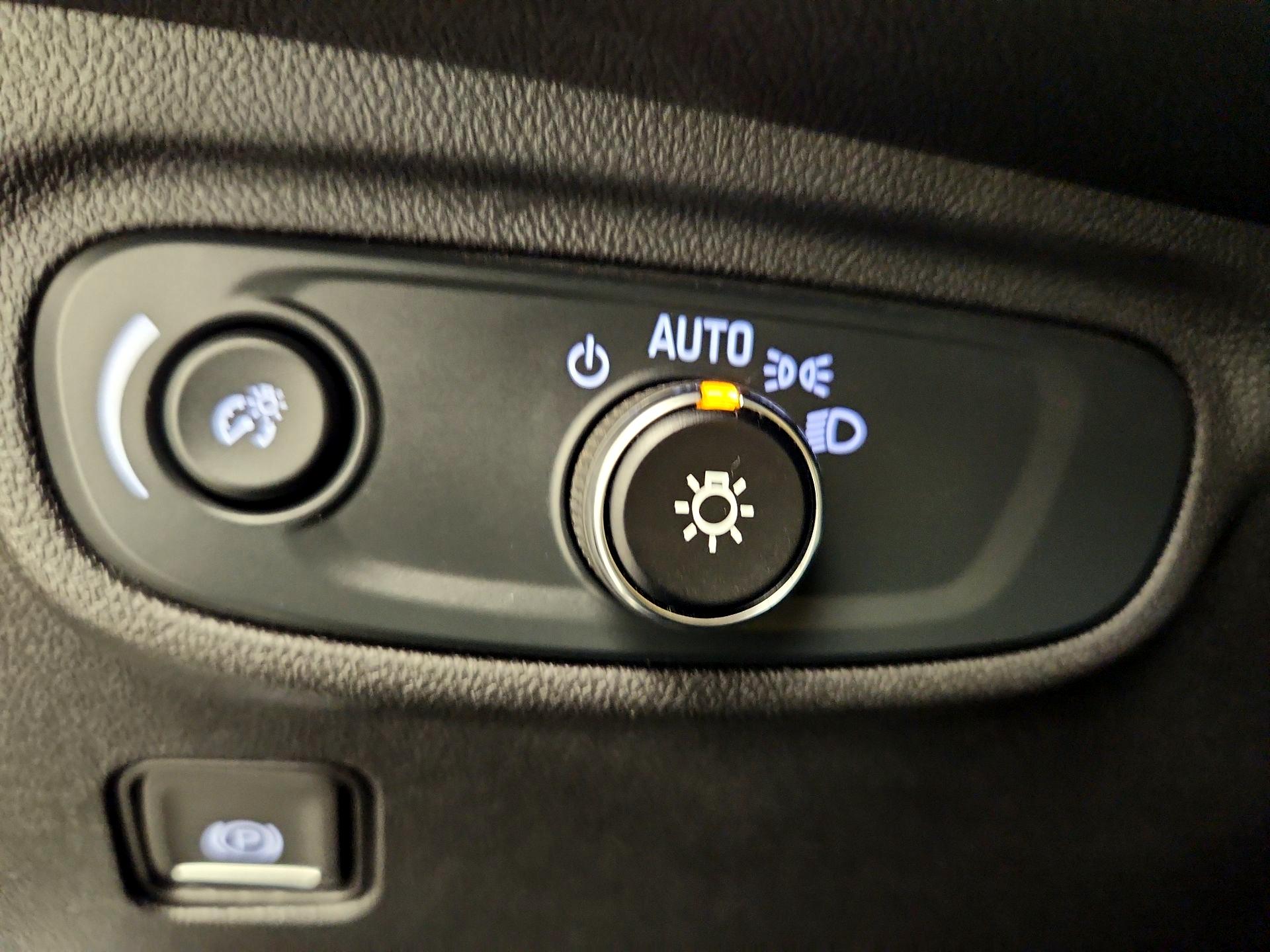 Thumbnail: 2024 GMC Terrain - 13