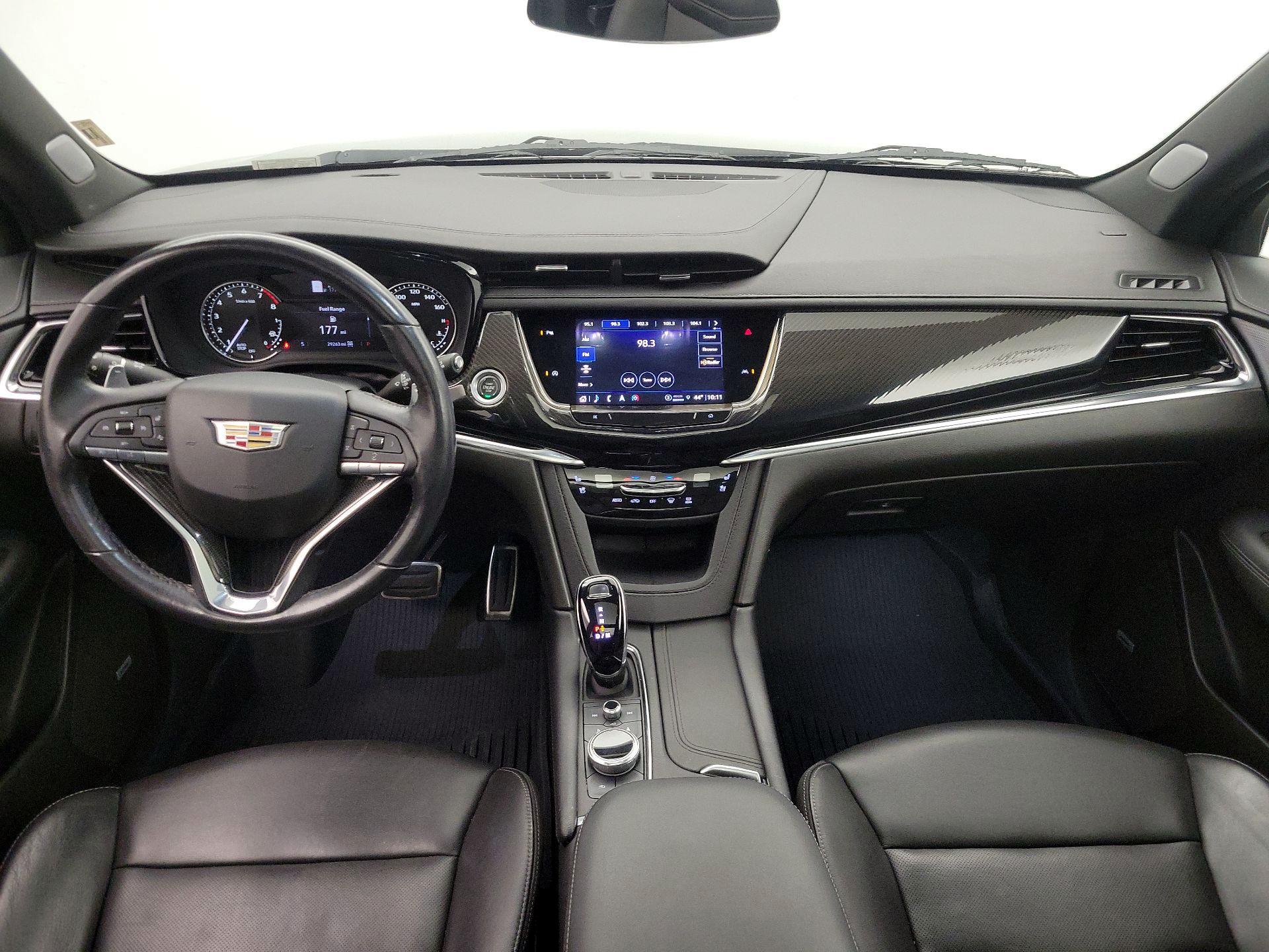 Thumbnail: 2023 Cadillac XT6 - 9